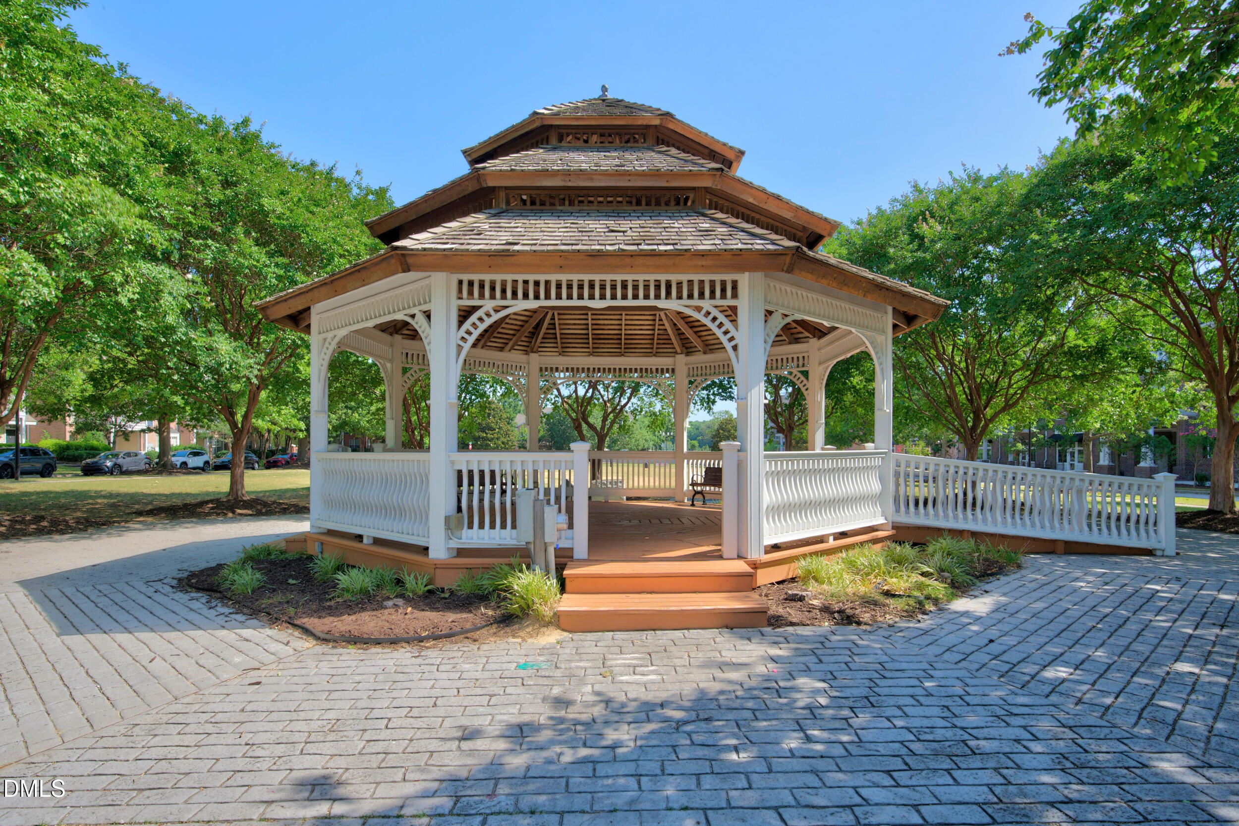 main property photo 83