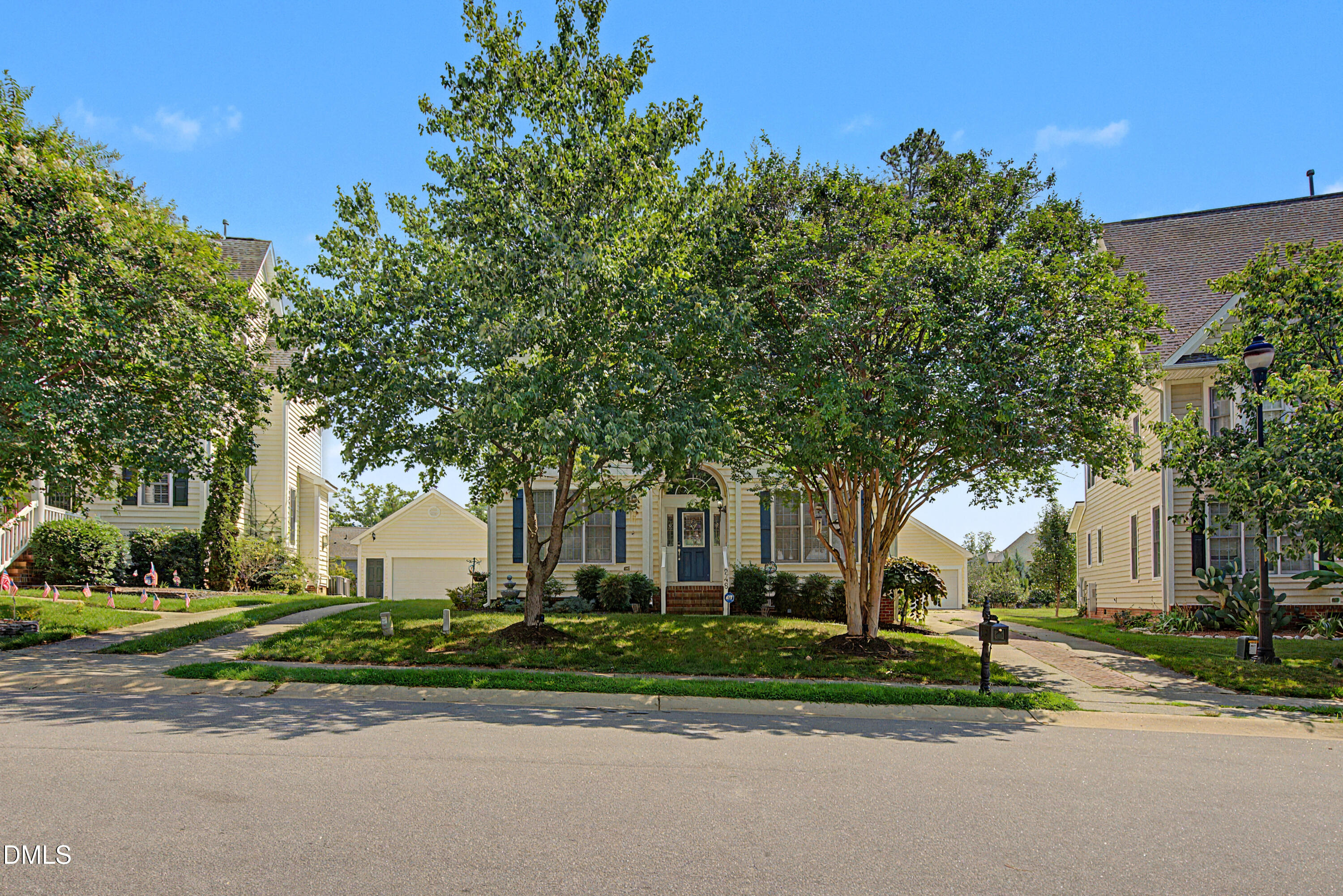 main property photo 1