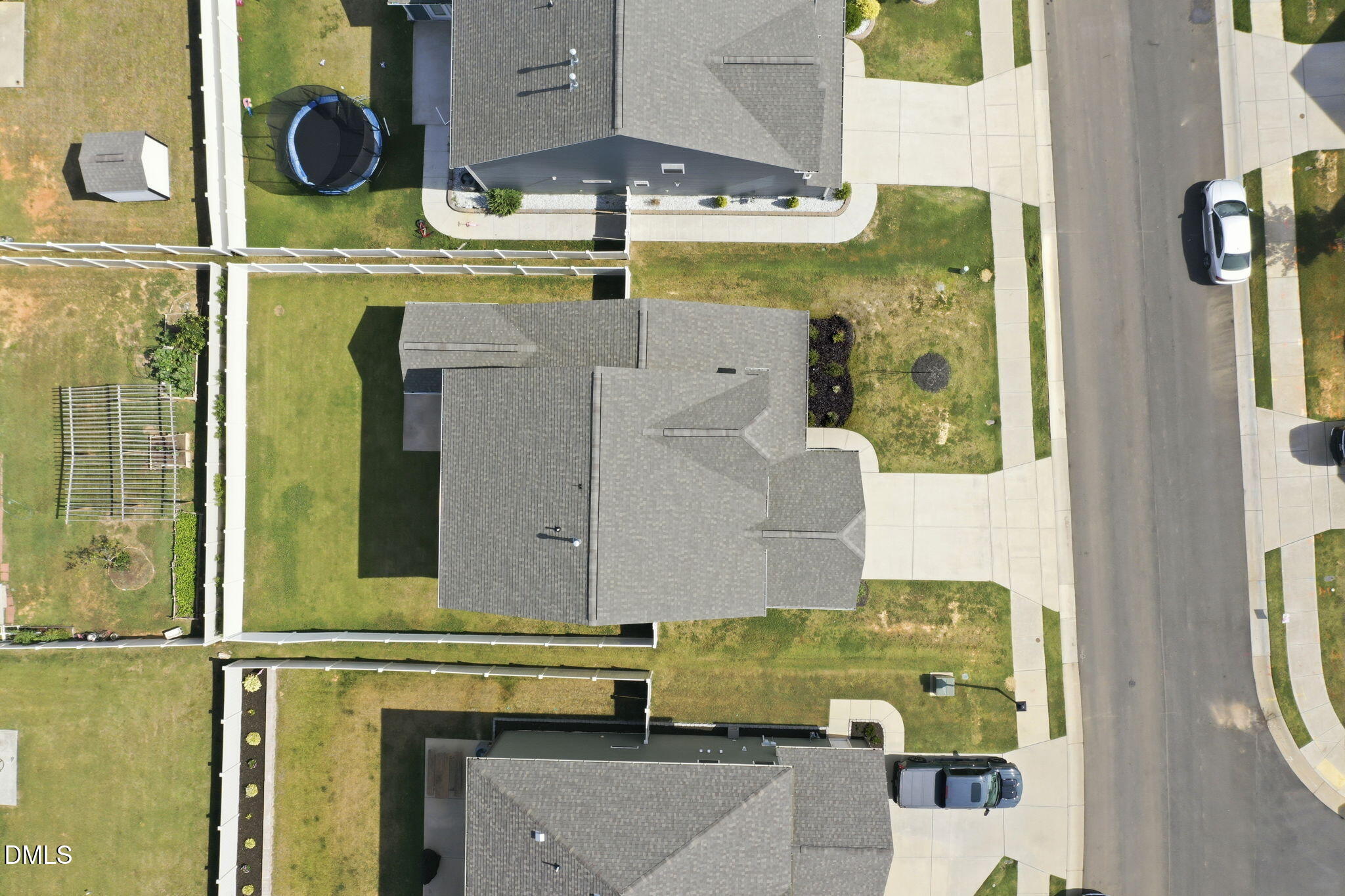 main property photo 46
