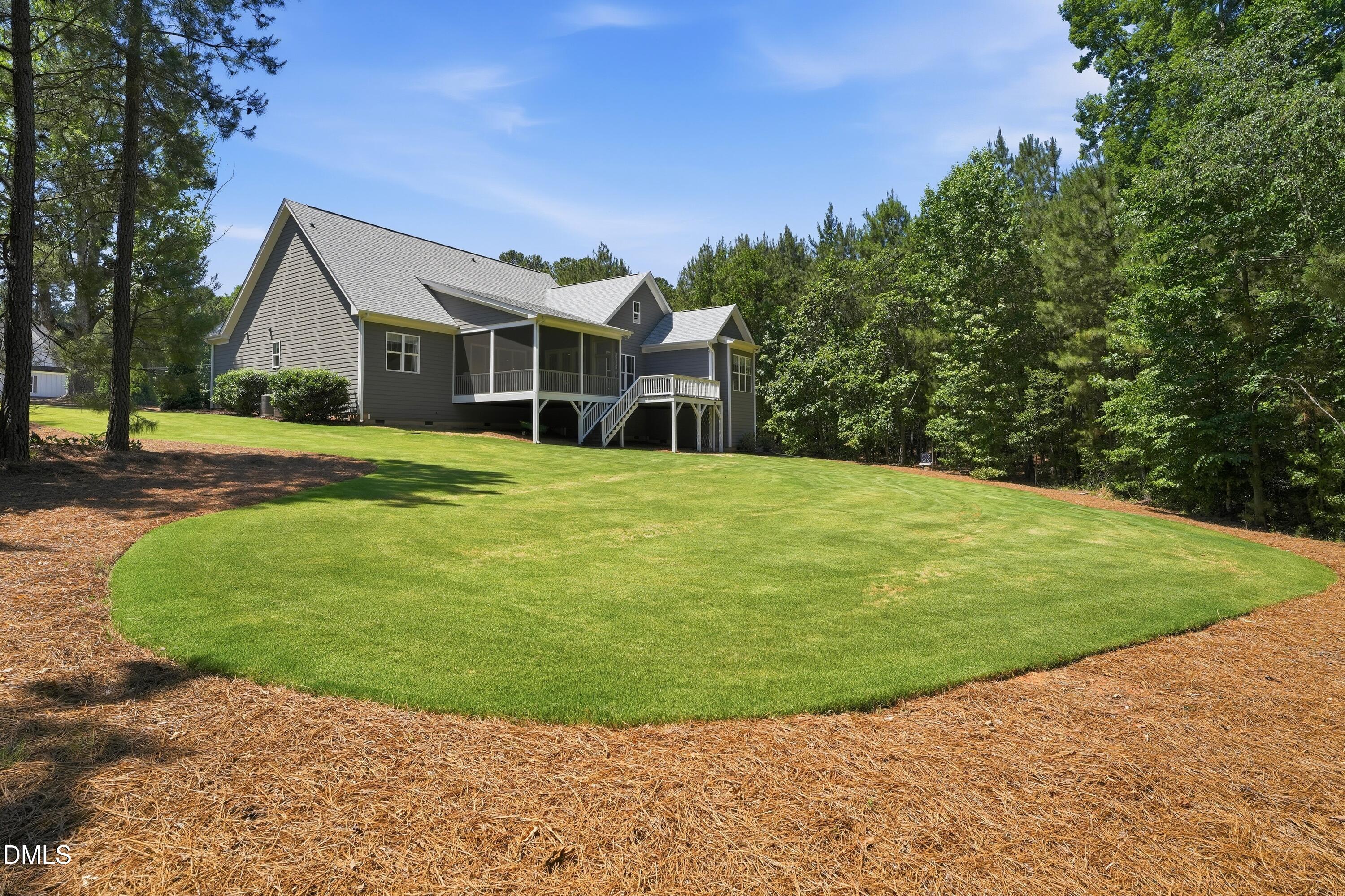 main property photo 45
