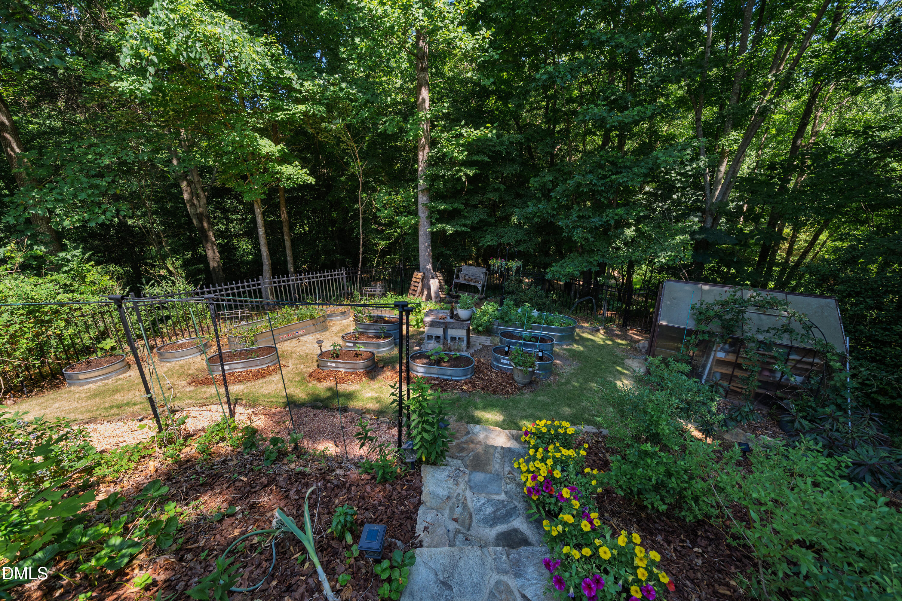 main property photo 59