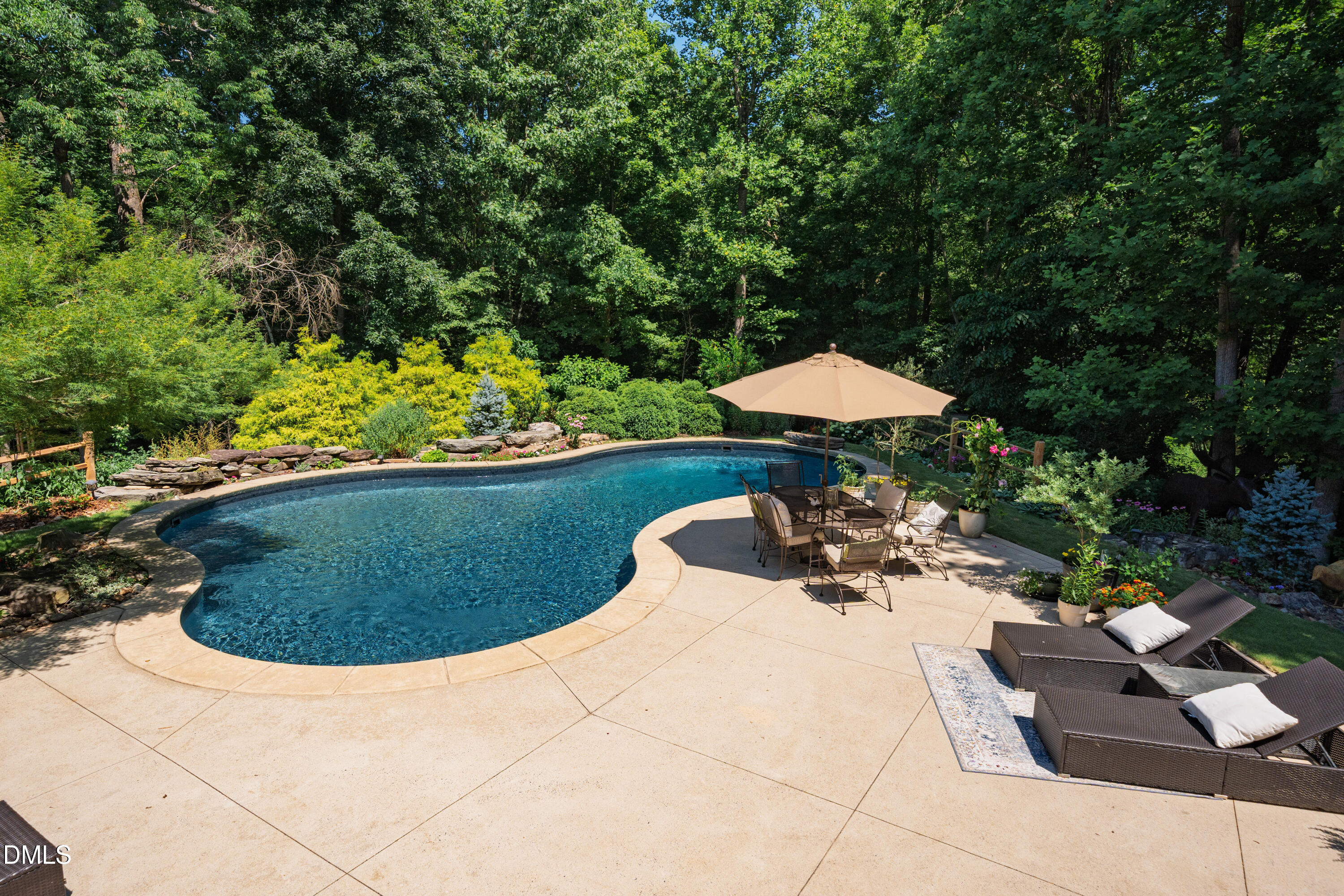 main property photo 64