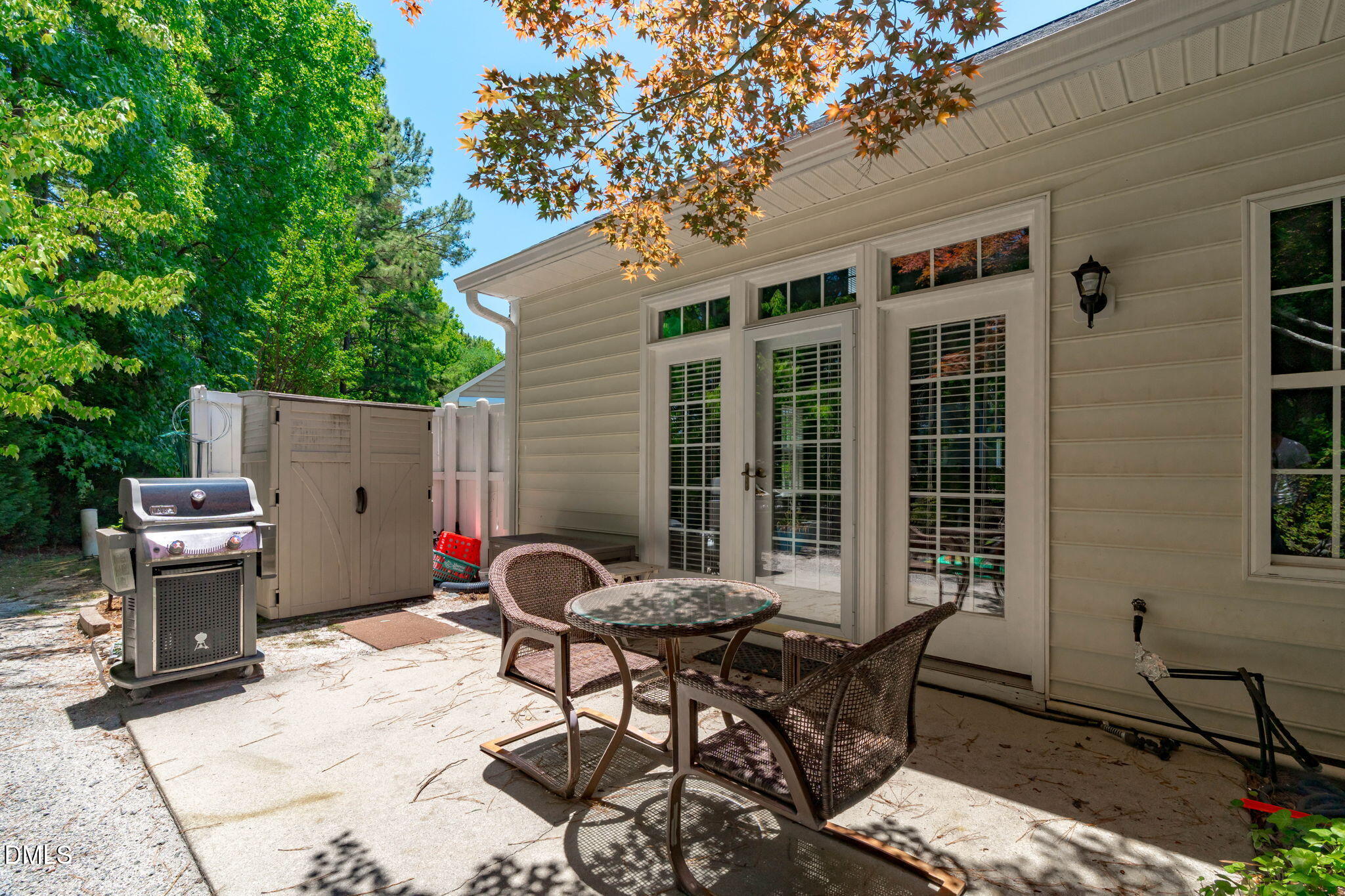main property photo 22