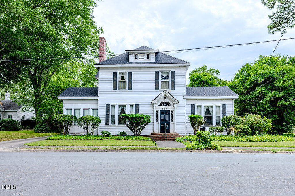 main property photo 1