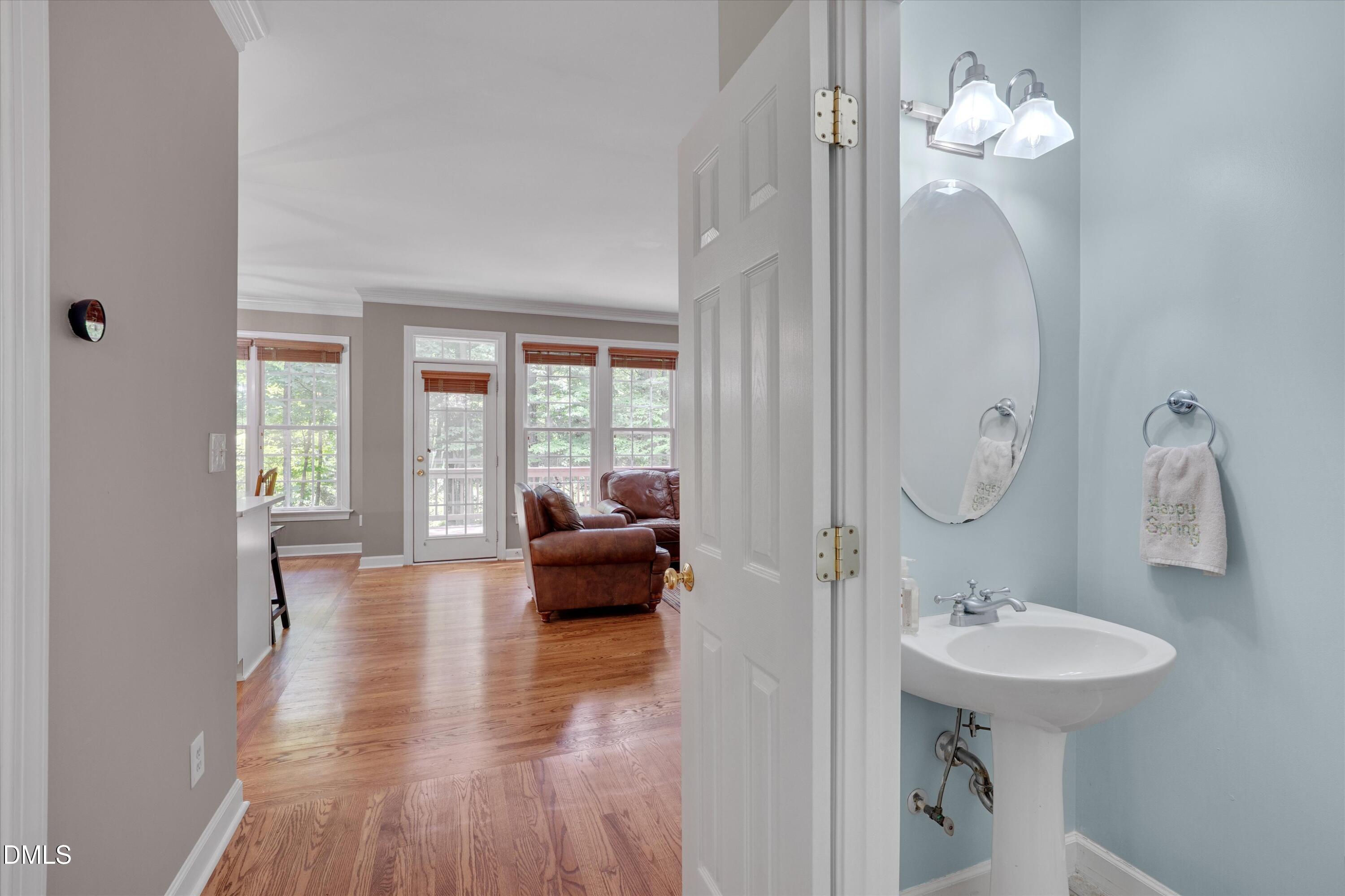 main property photo 10