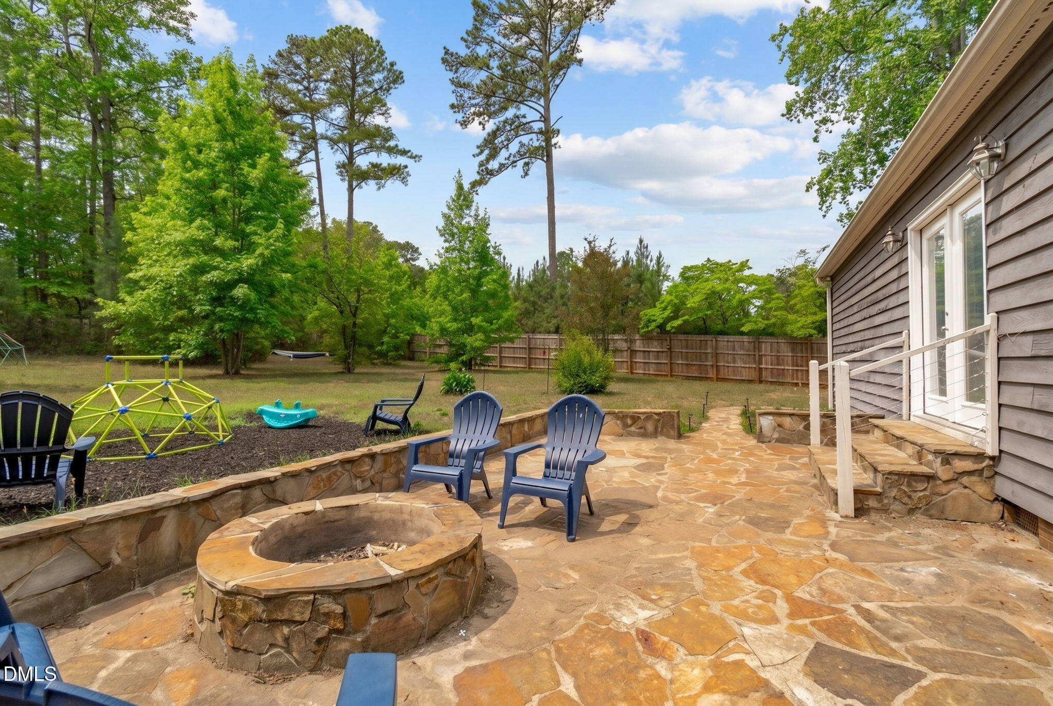 main property photo 48