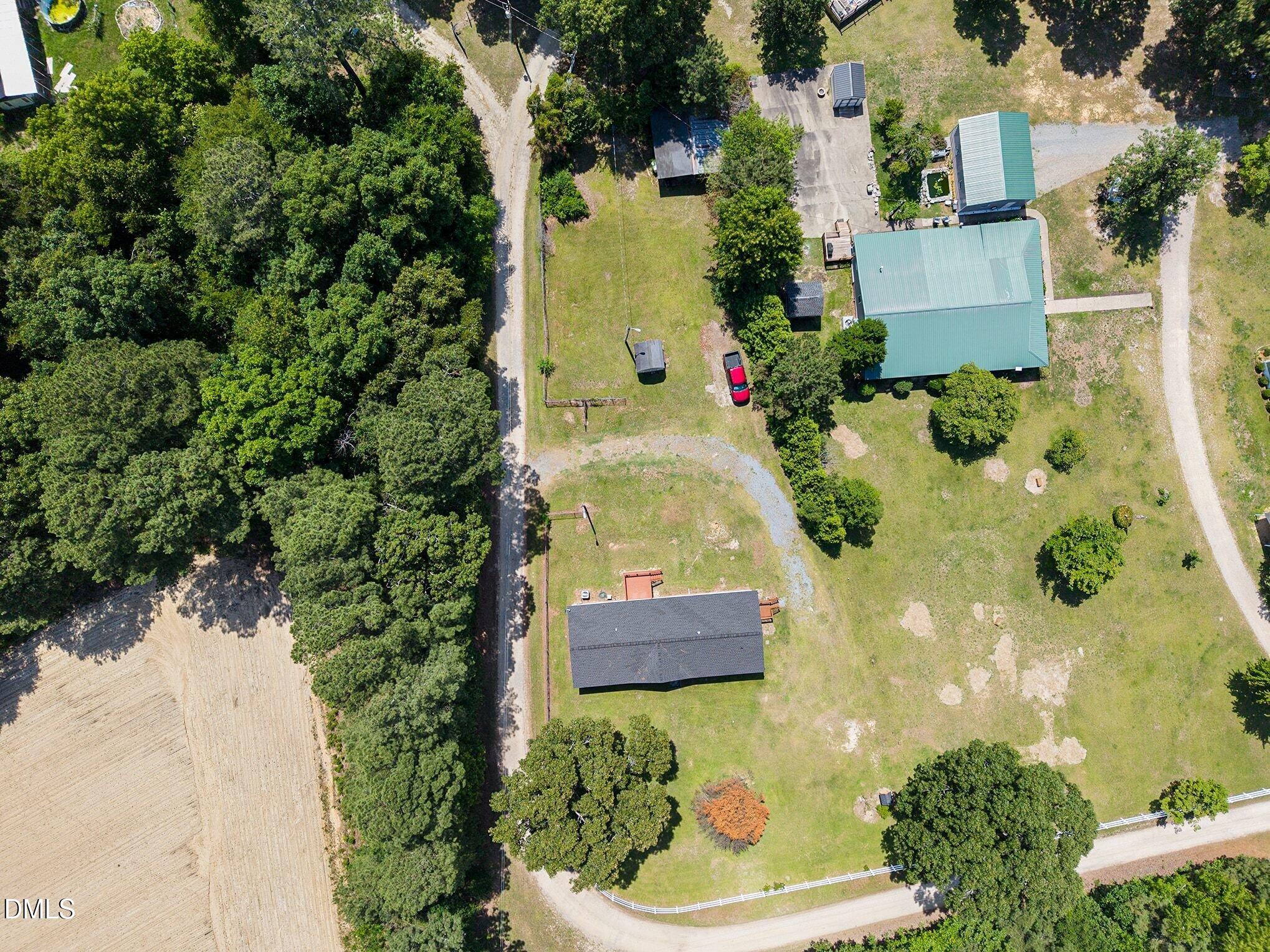 main property photo 35