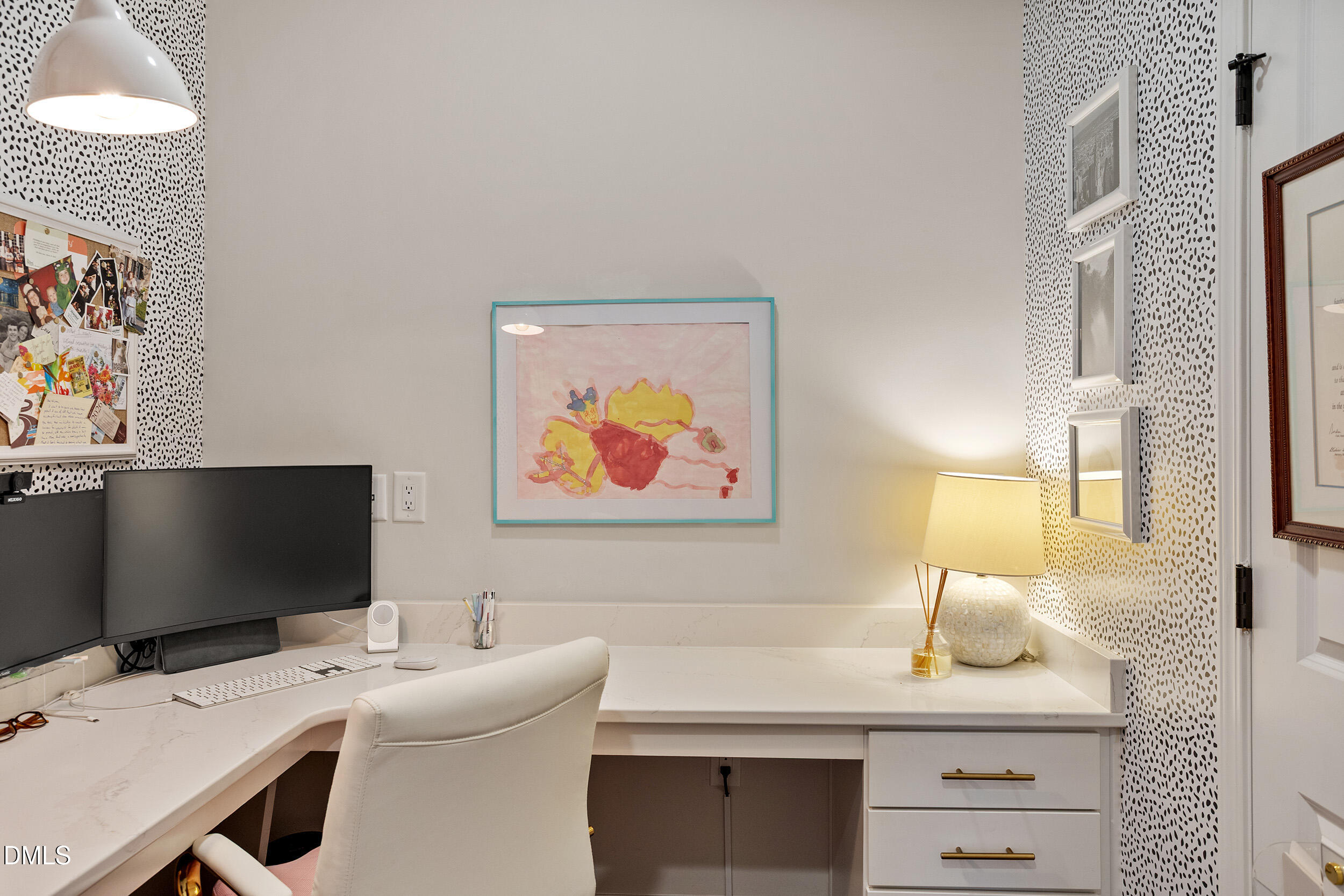 property viewer photo 22
