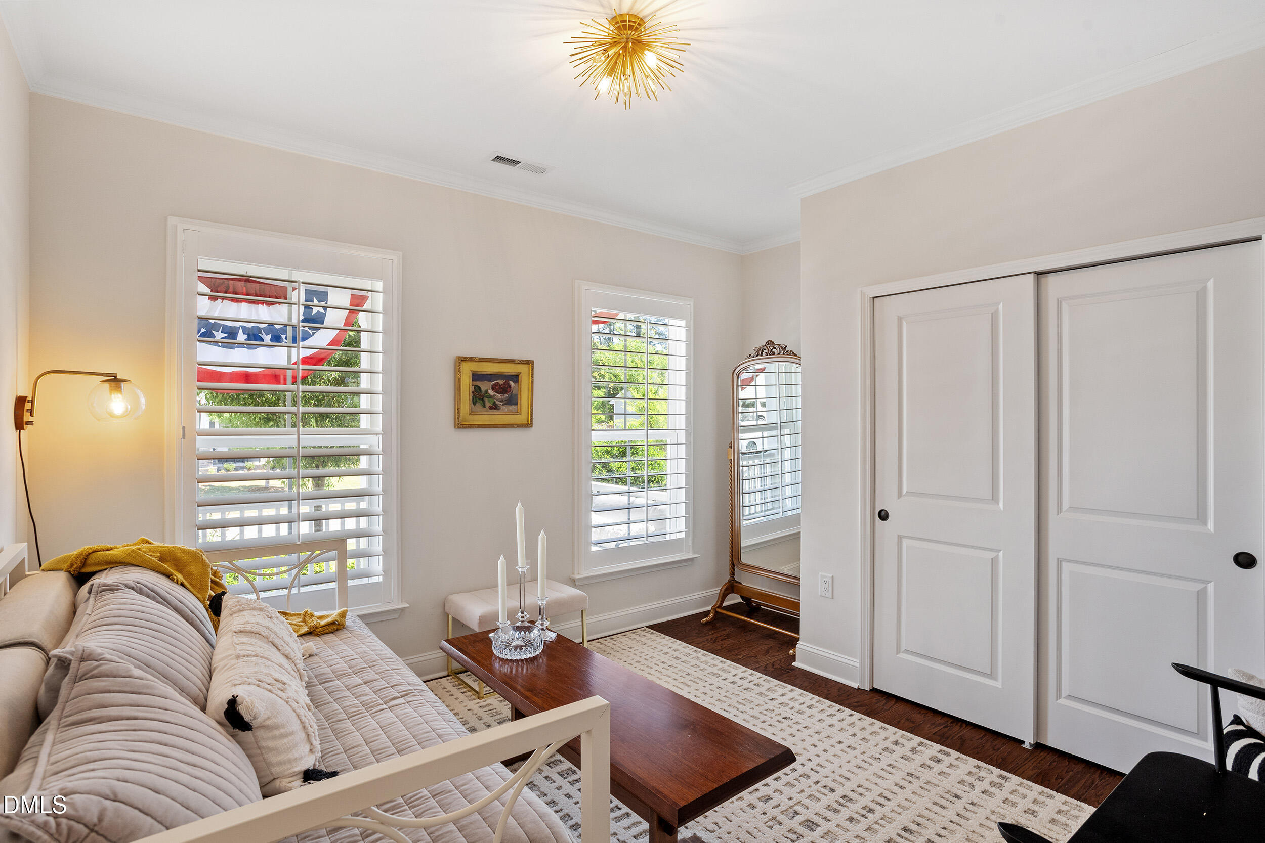 property viewer photo 24