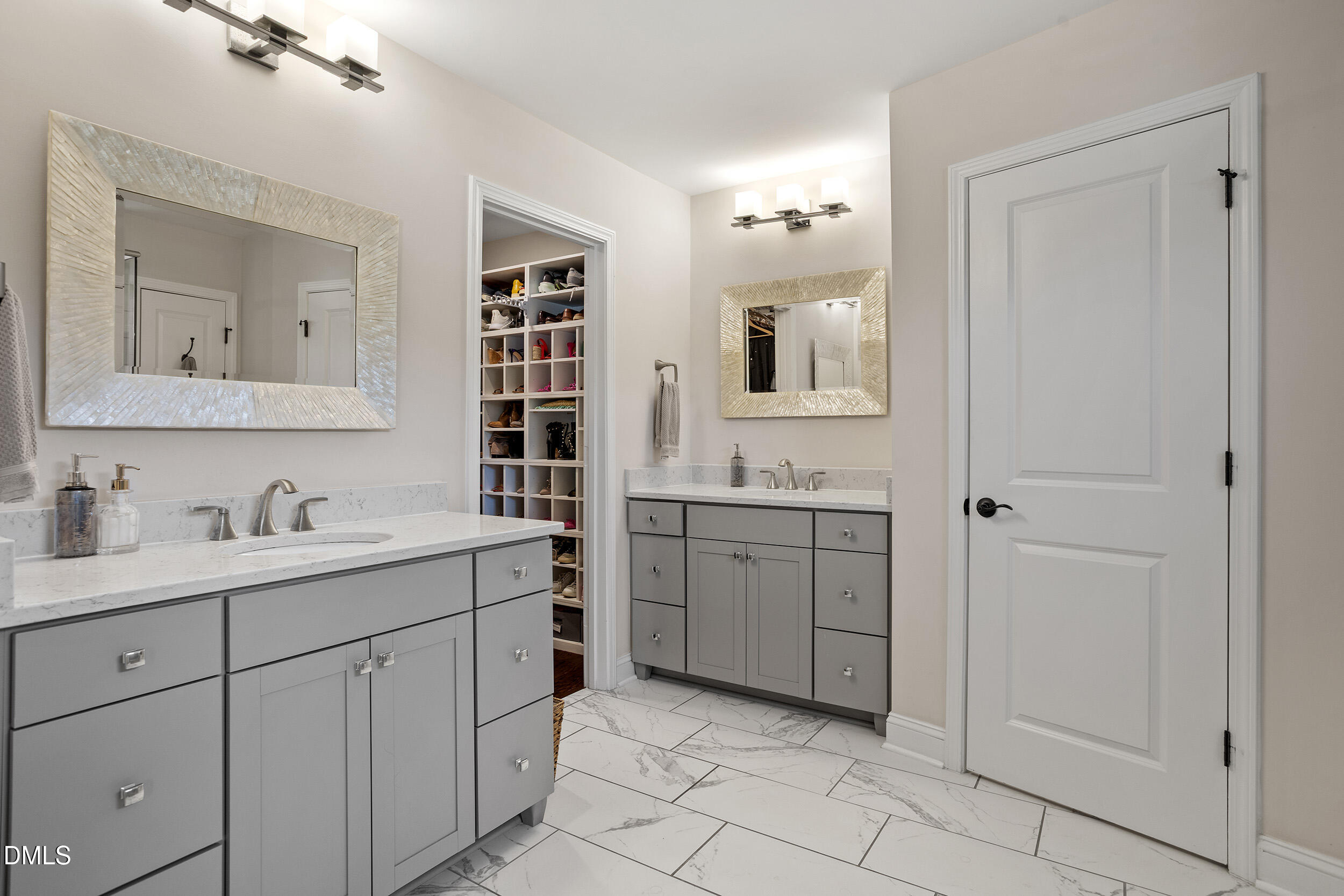 property viewer photo 31