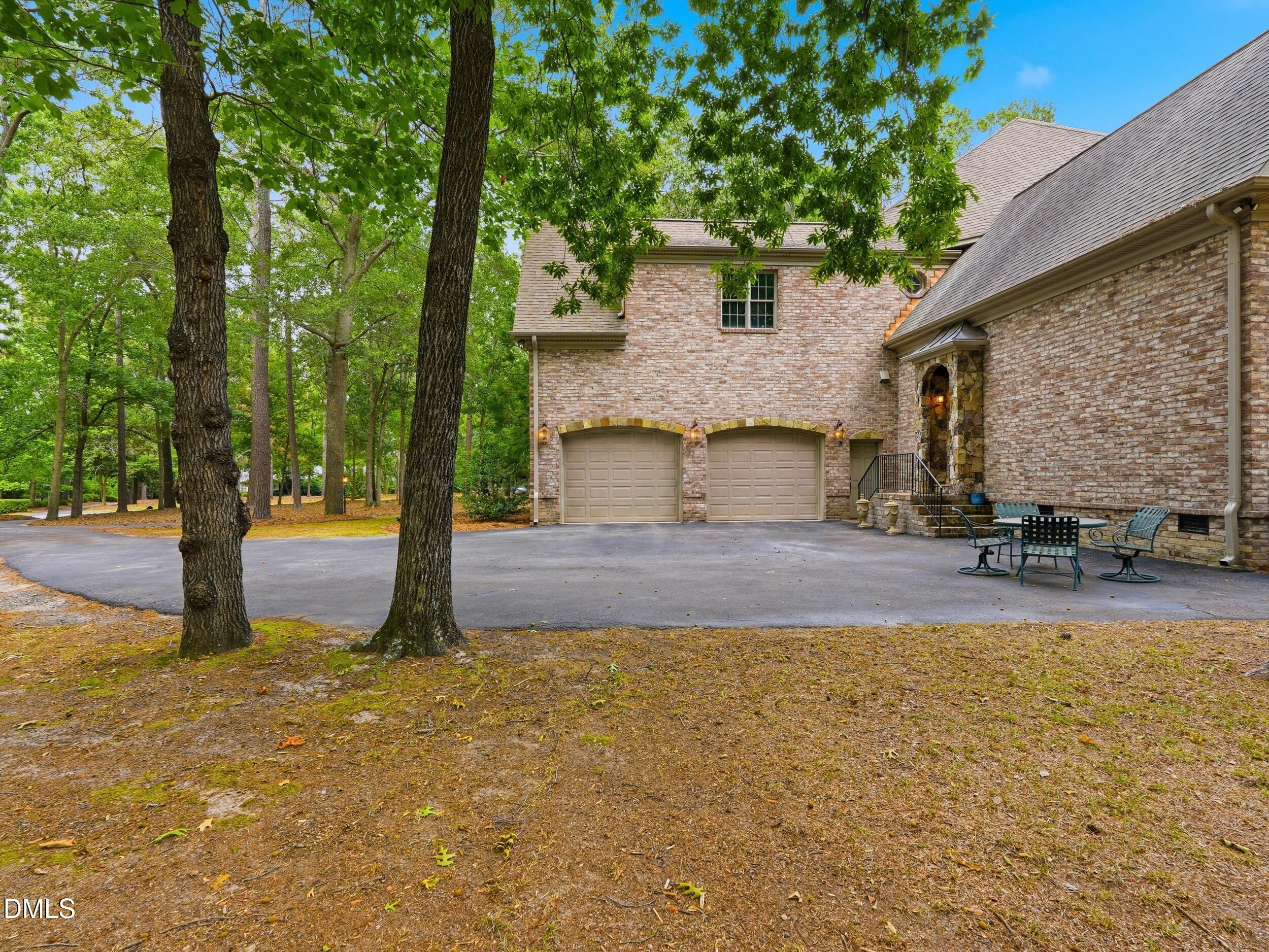 main property photo 44