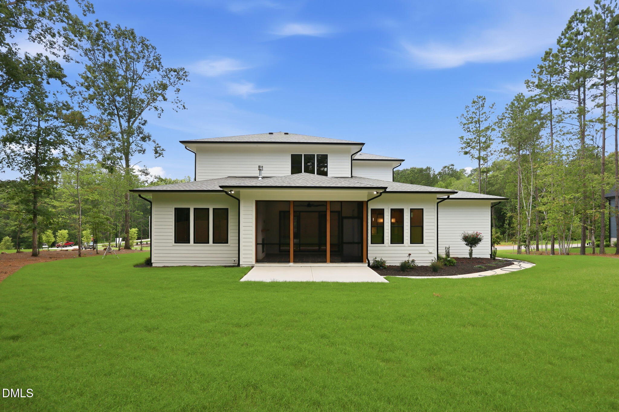 main property photo 46
