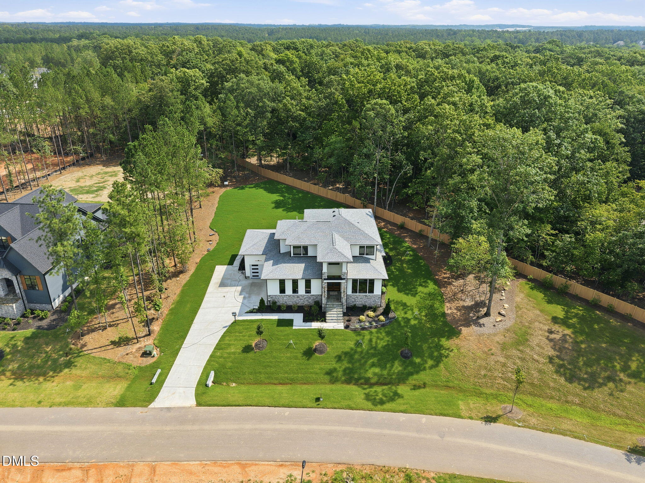 main property photo 49