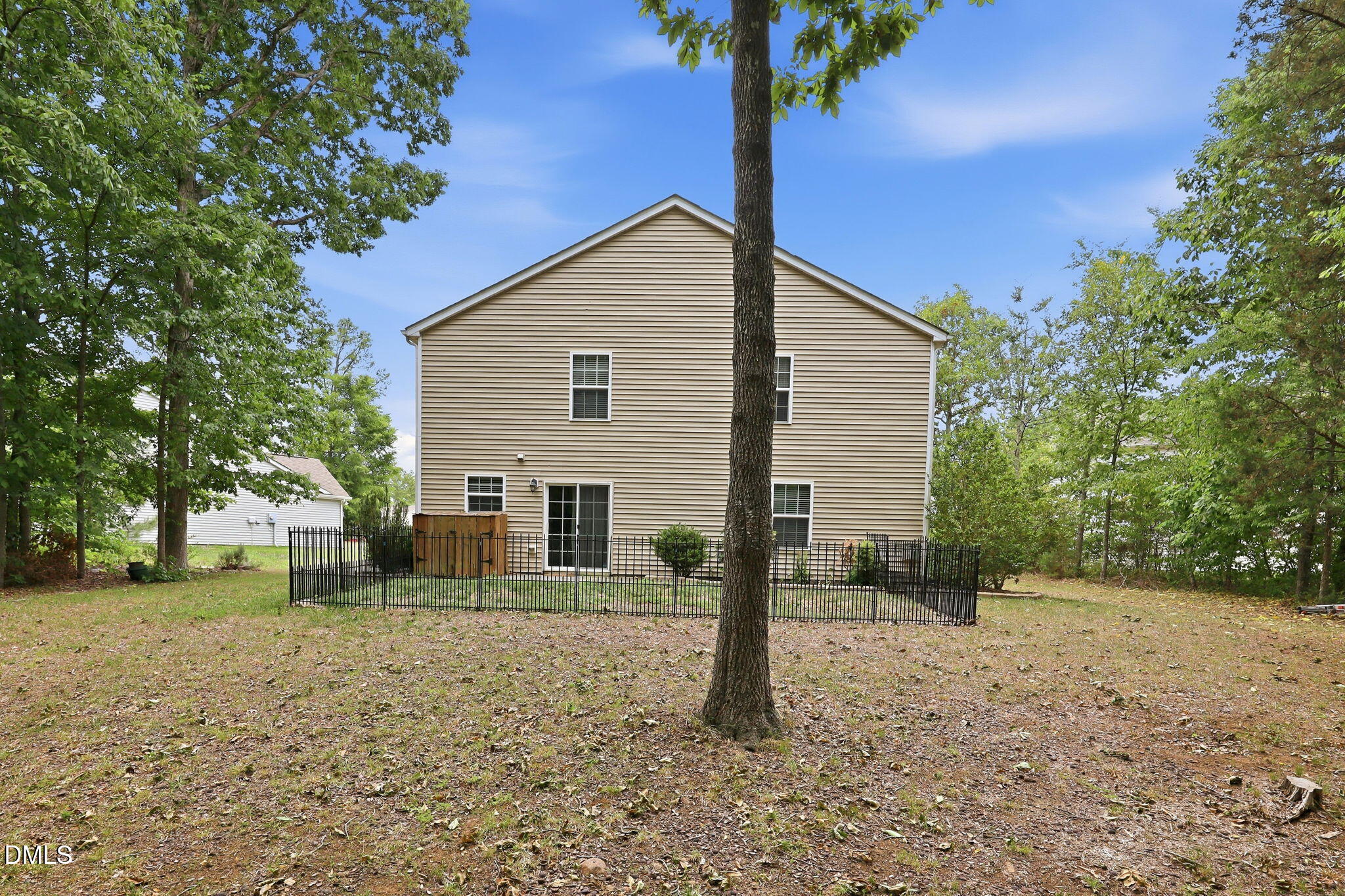 main property photo 46