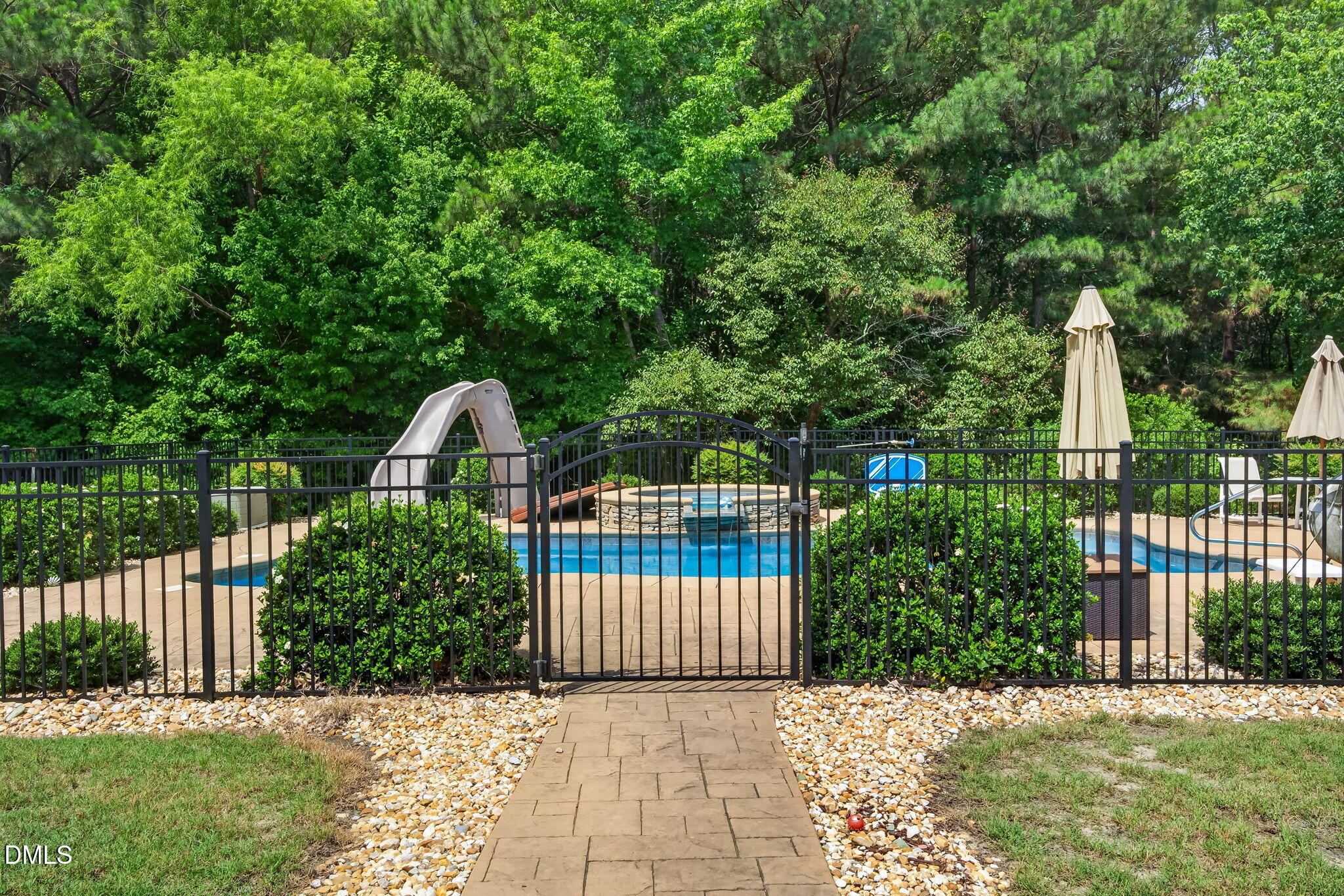 main property photo 65