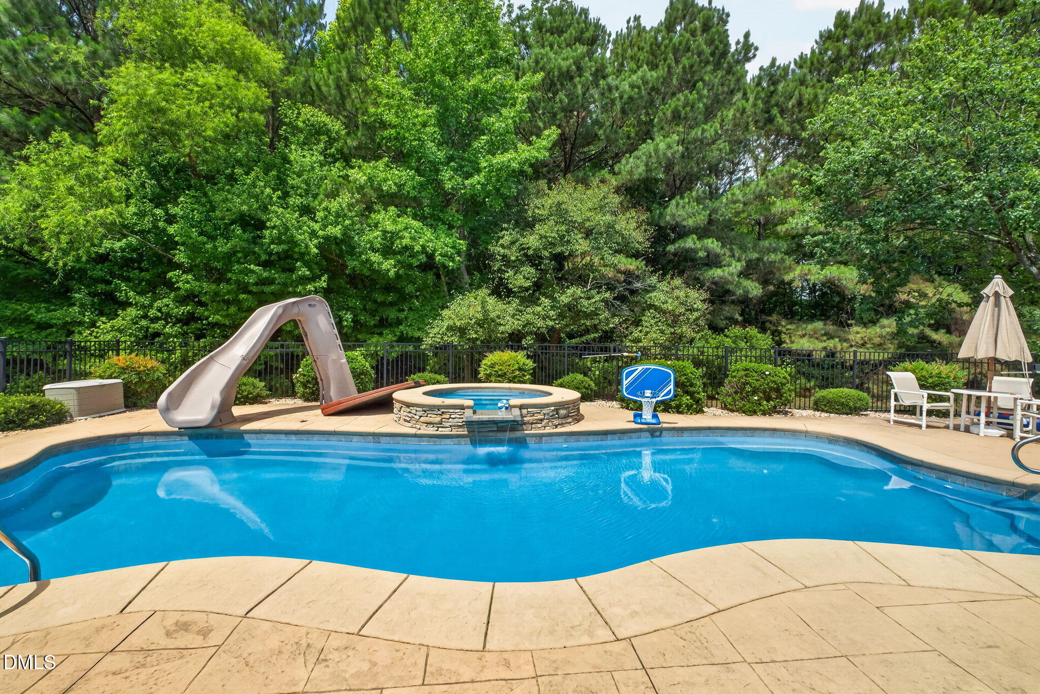 main property photo 68