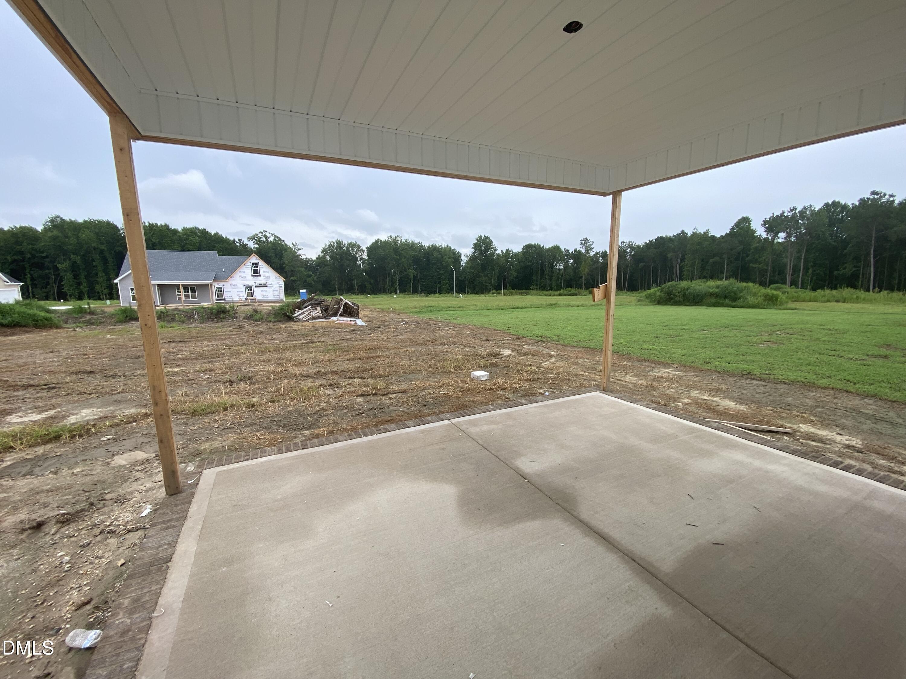 main property photo 17