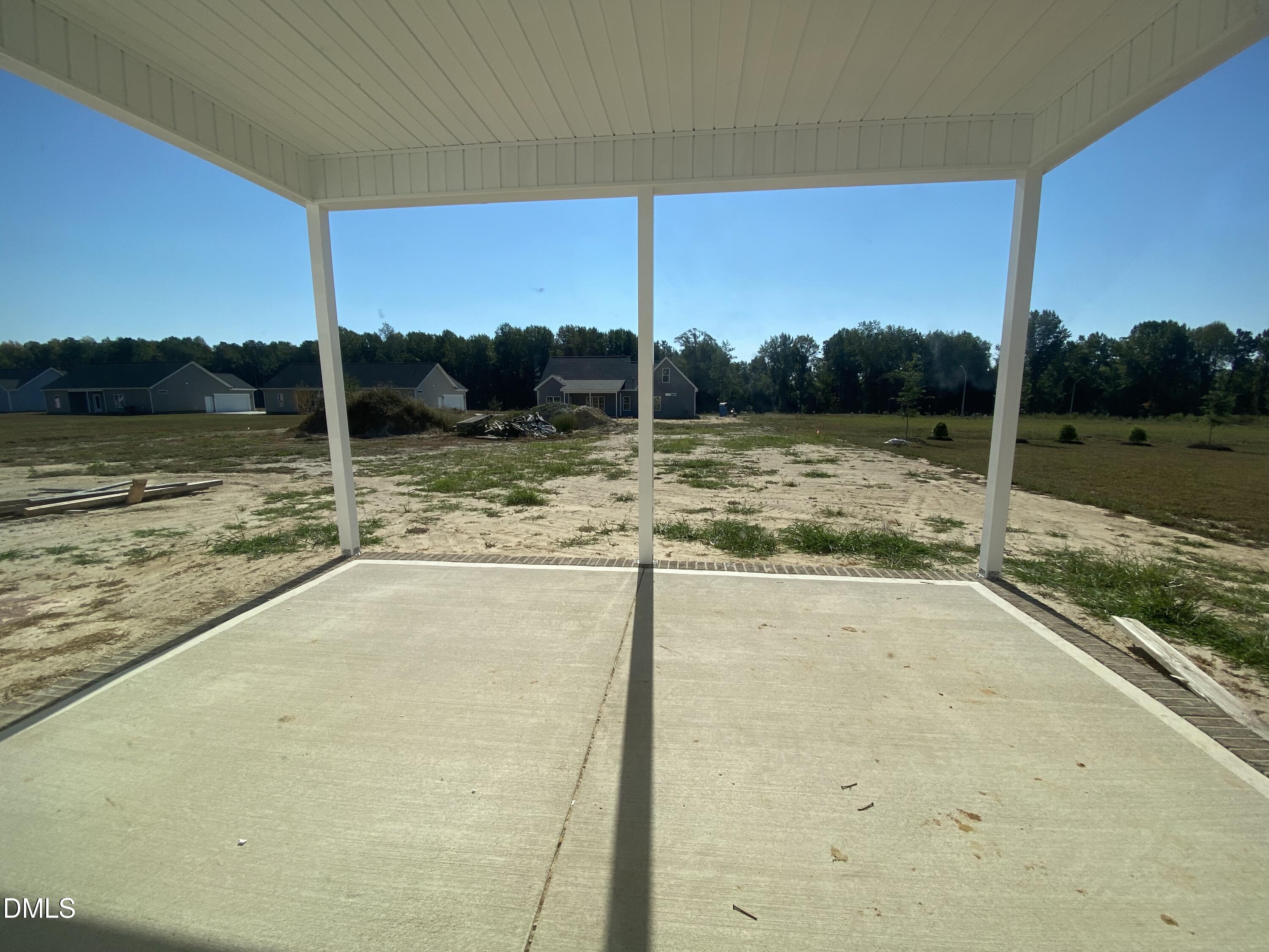 main property photo 18