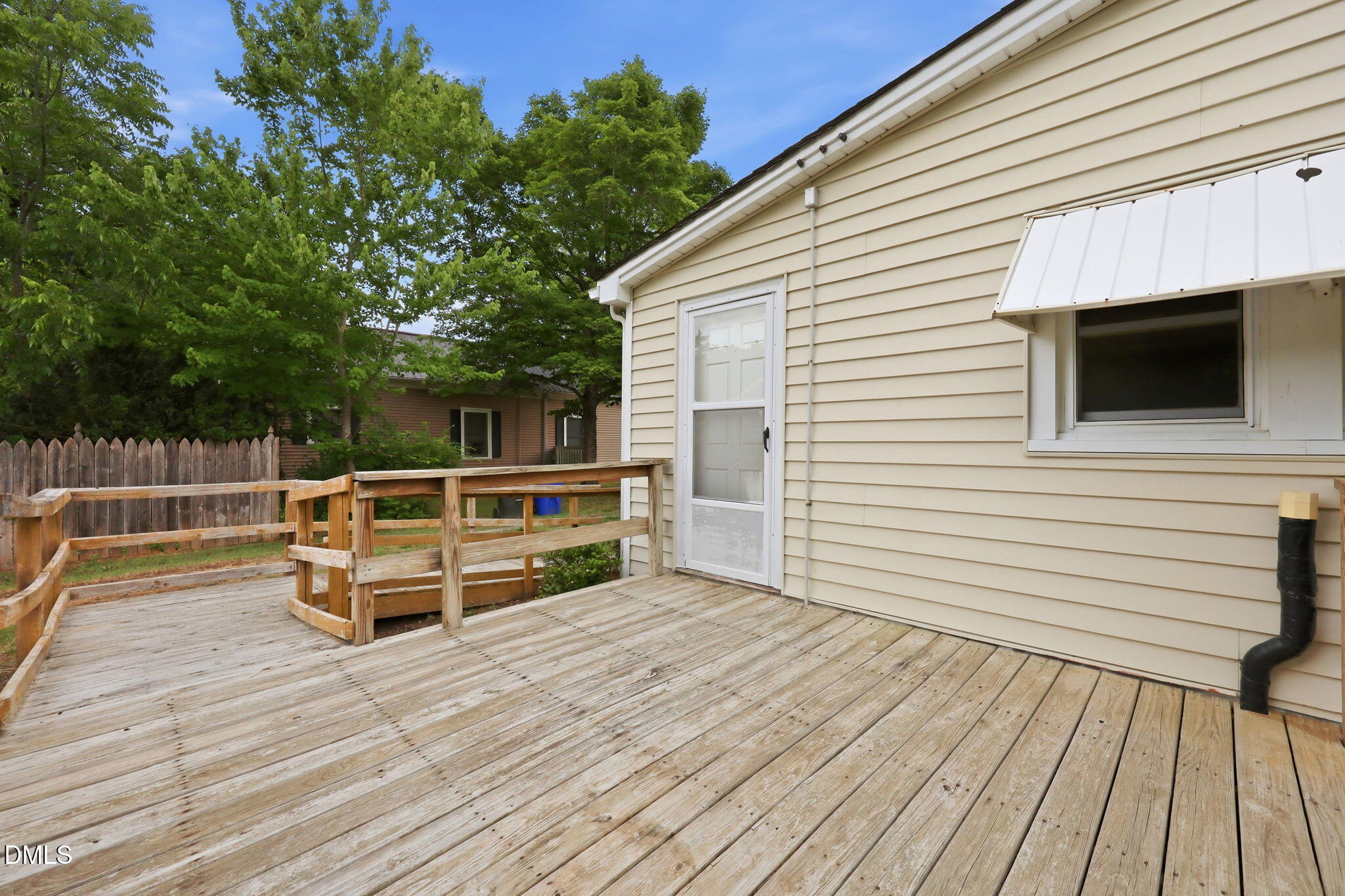 main property photo 21