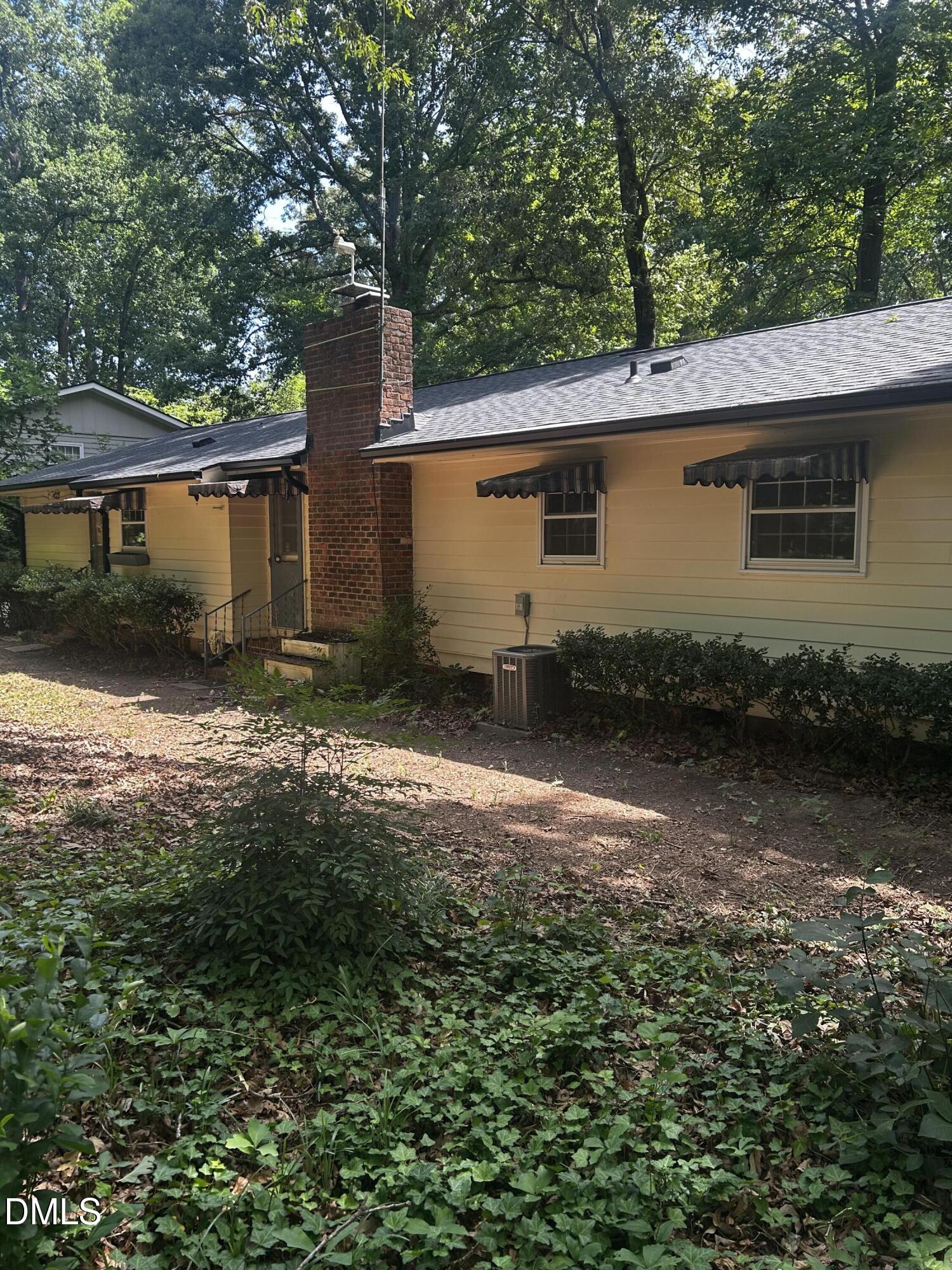 main property photo 23