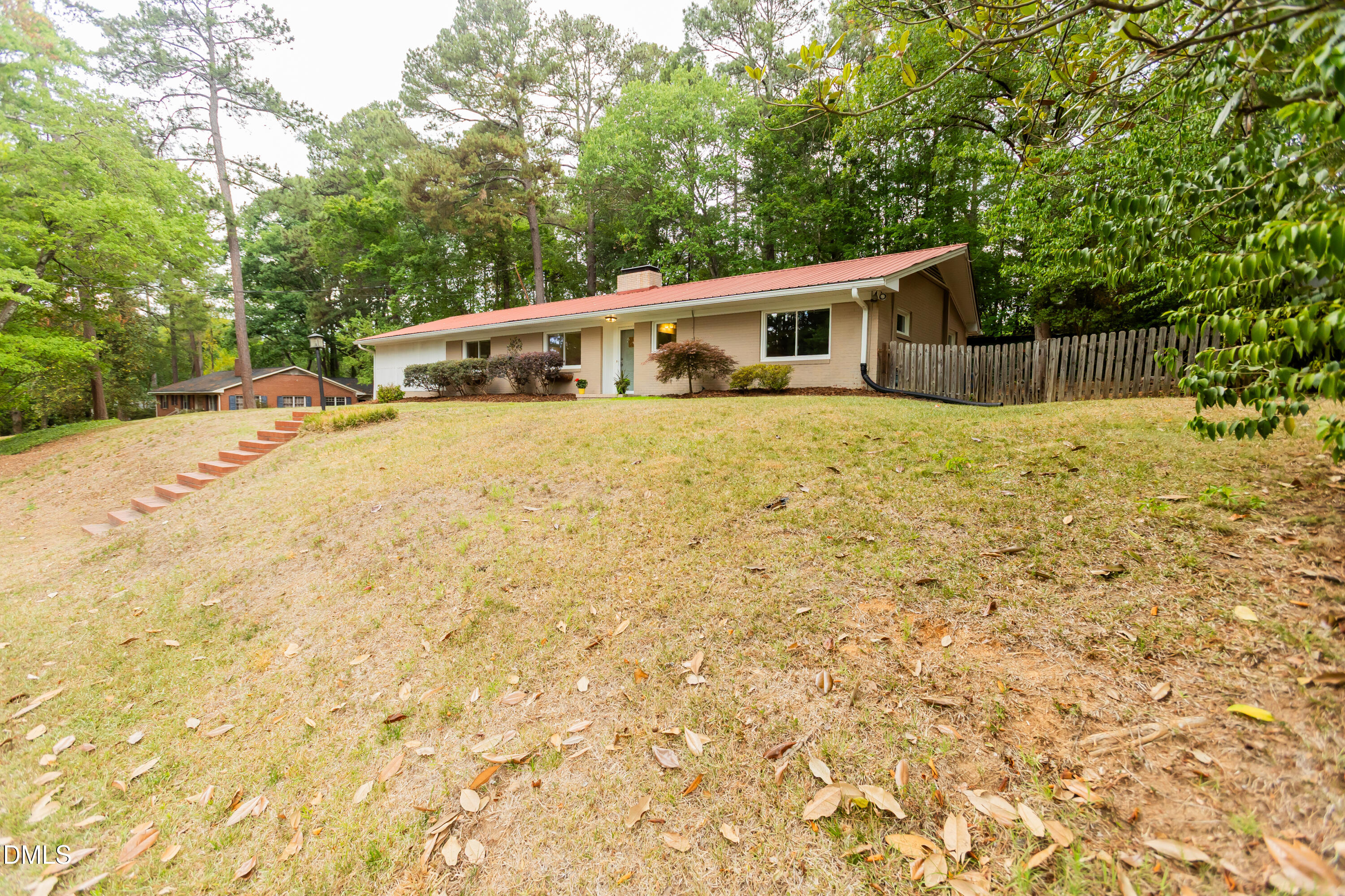 main property photo 49