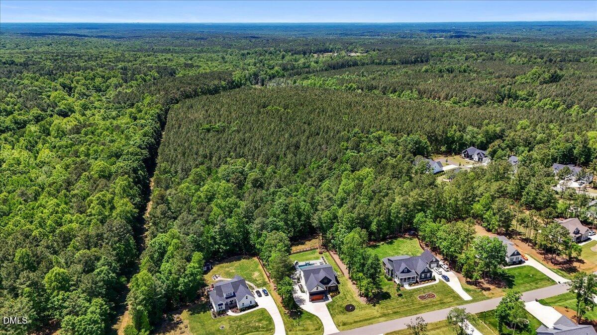 main property photo 90