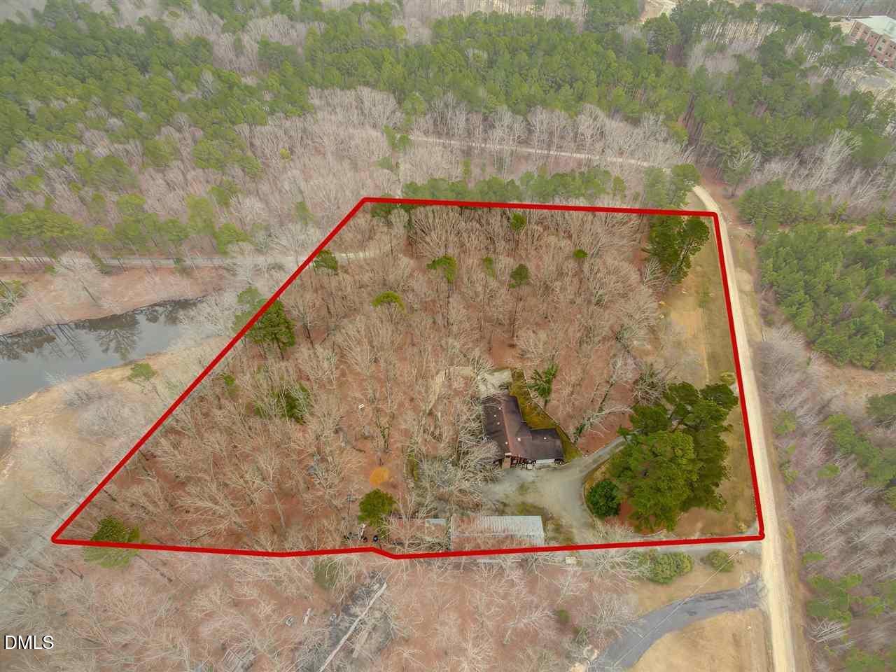 main property photo 10