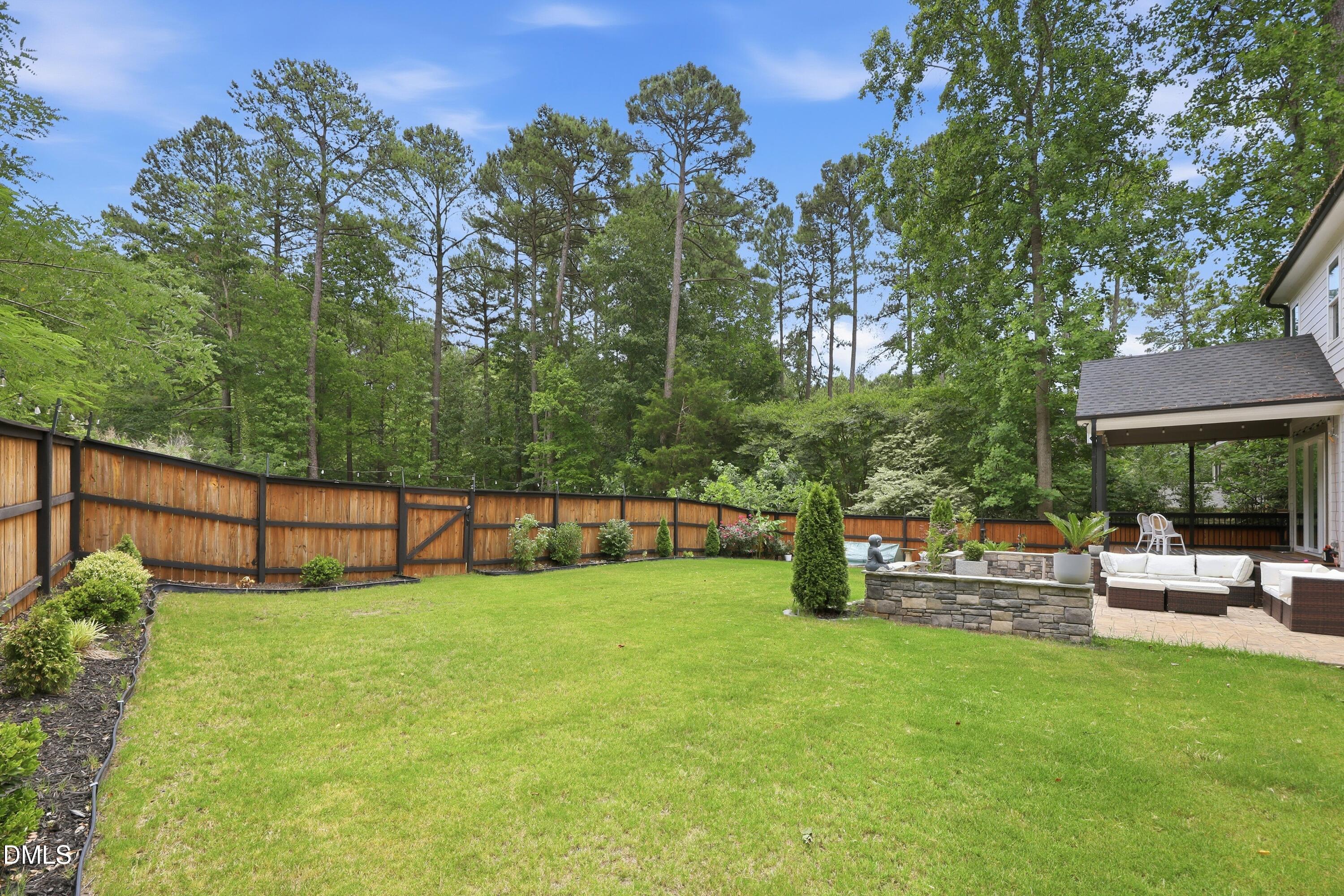 main property photo 45