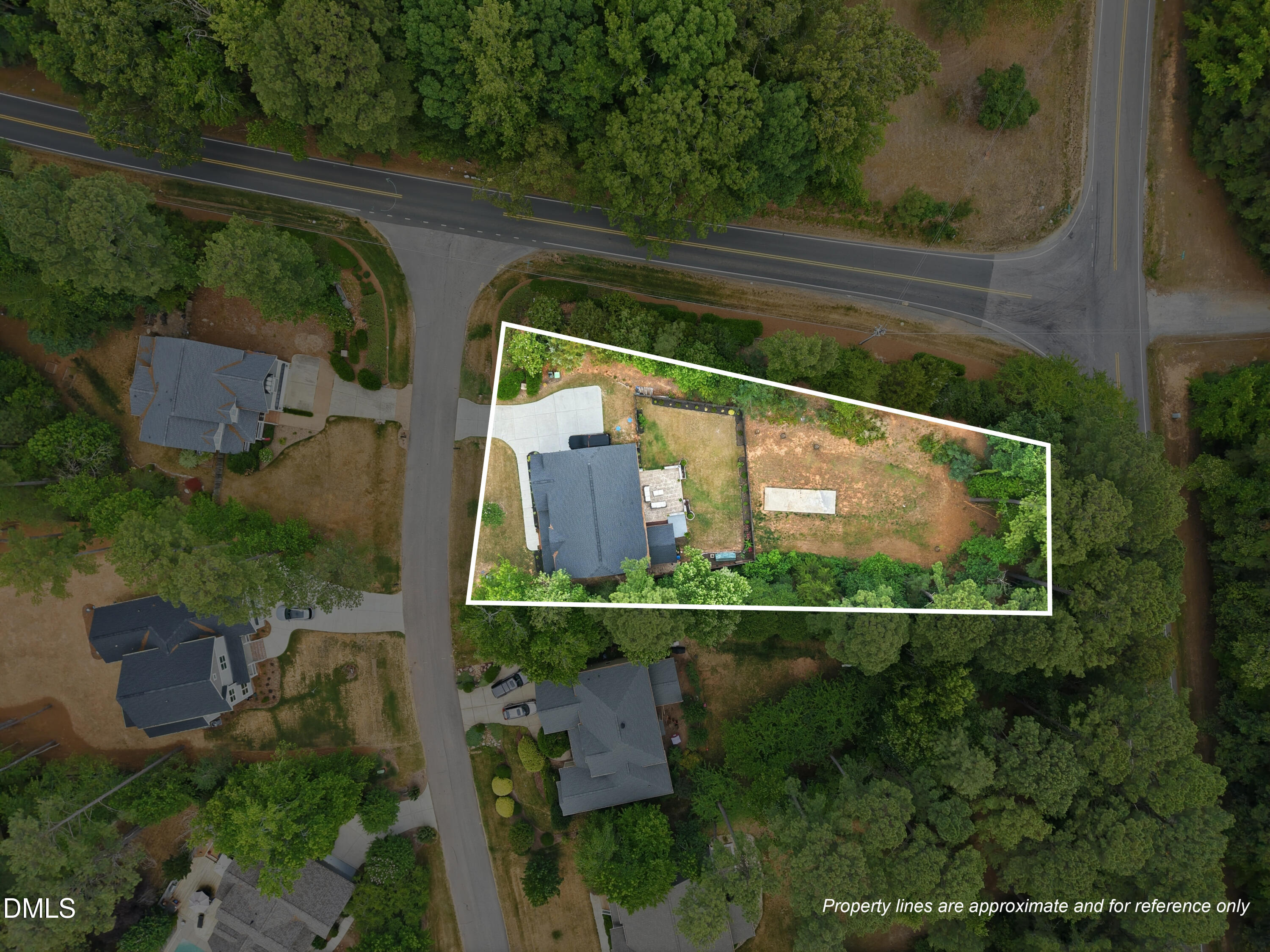 main property photo 50