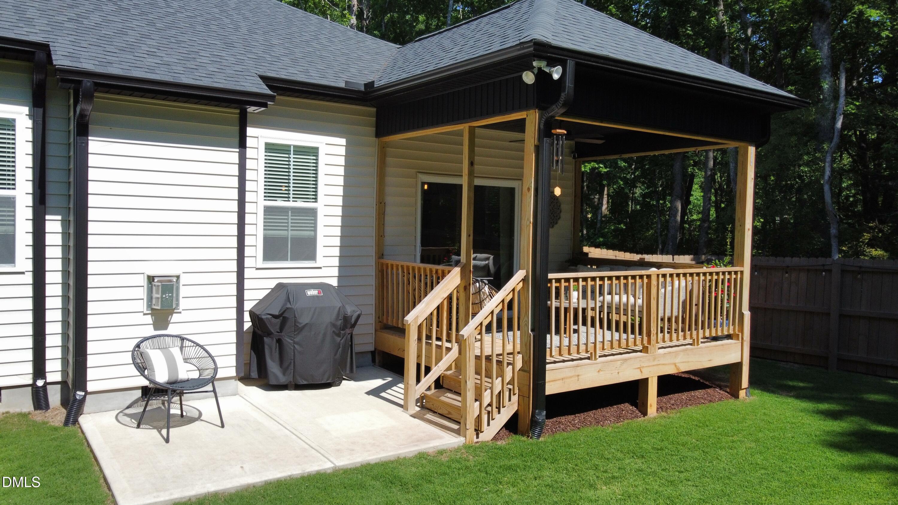main property photo 75