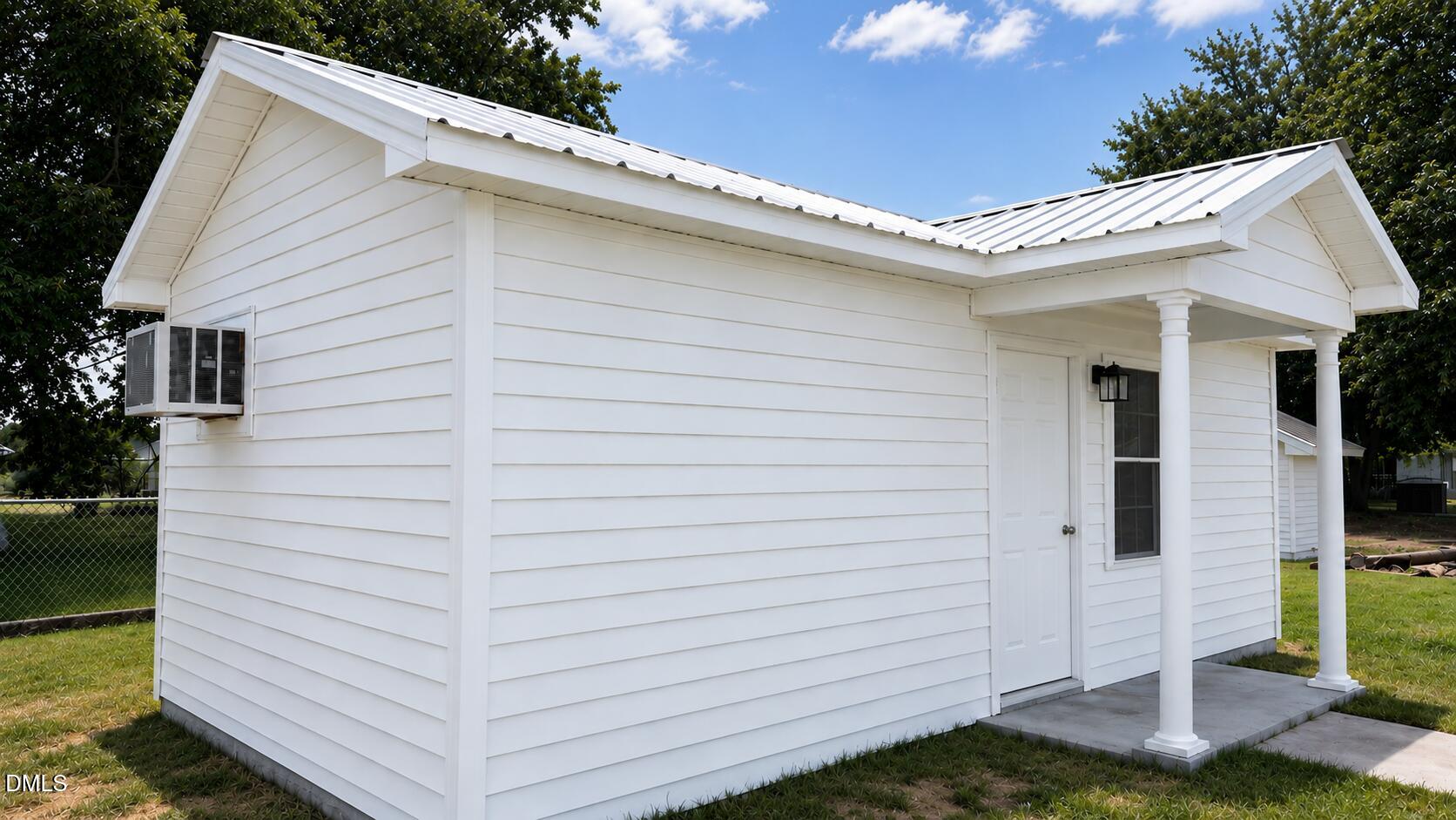 main property photo 42