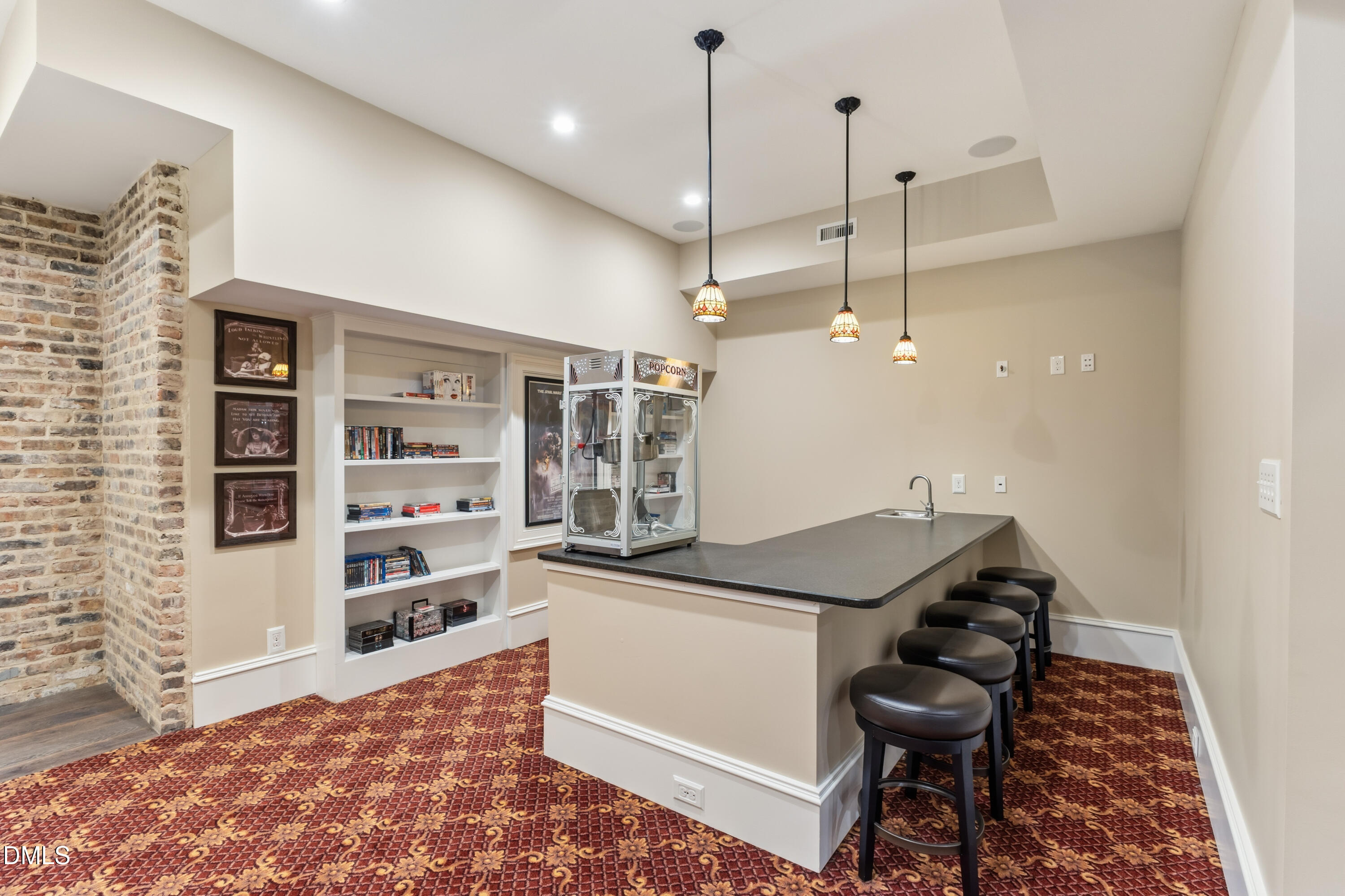 main property photo 65