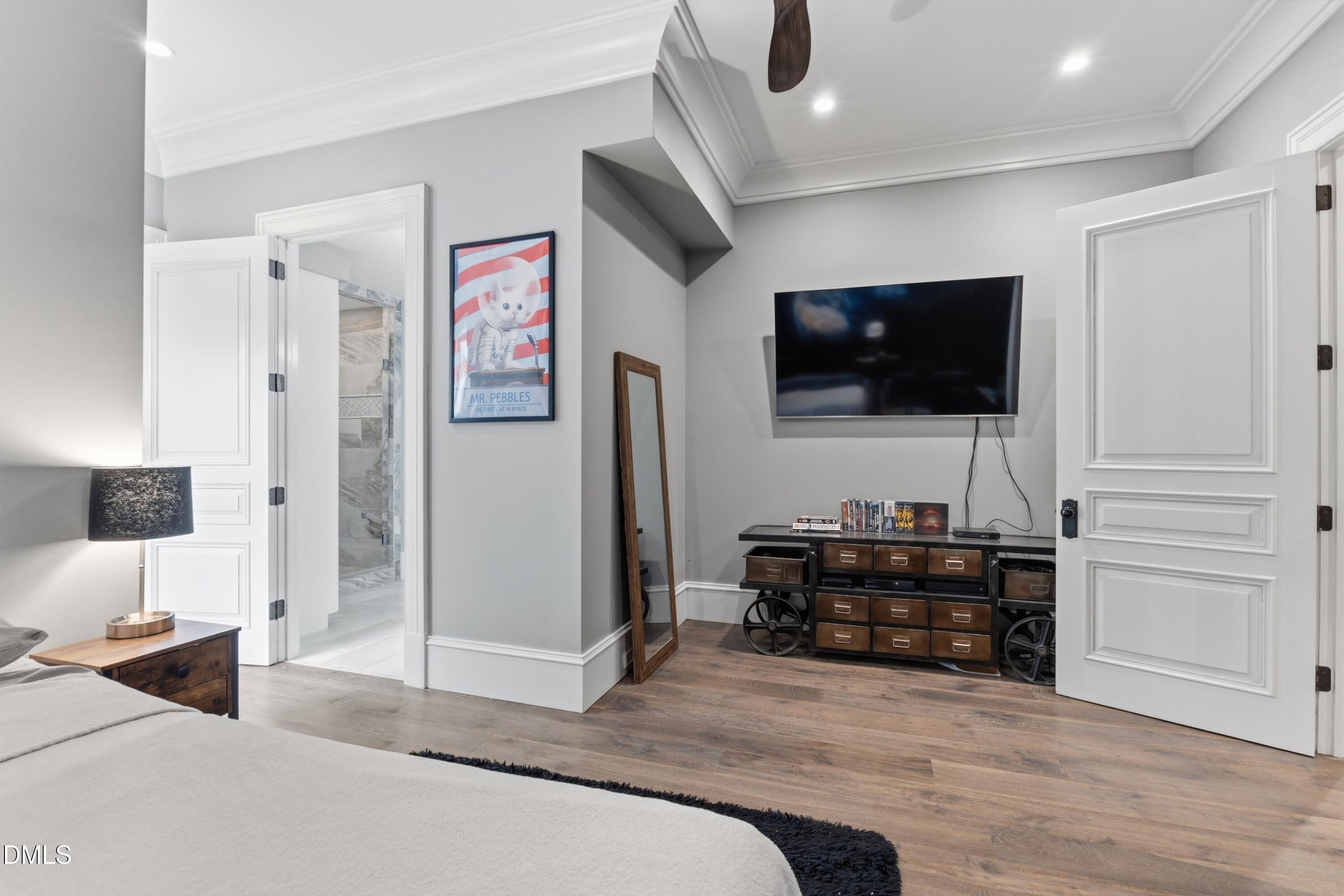 main property photo 73