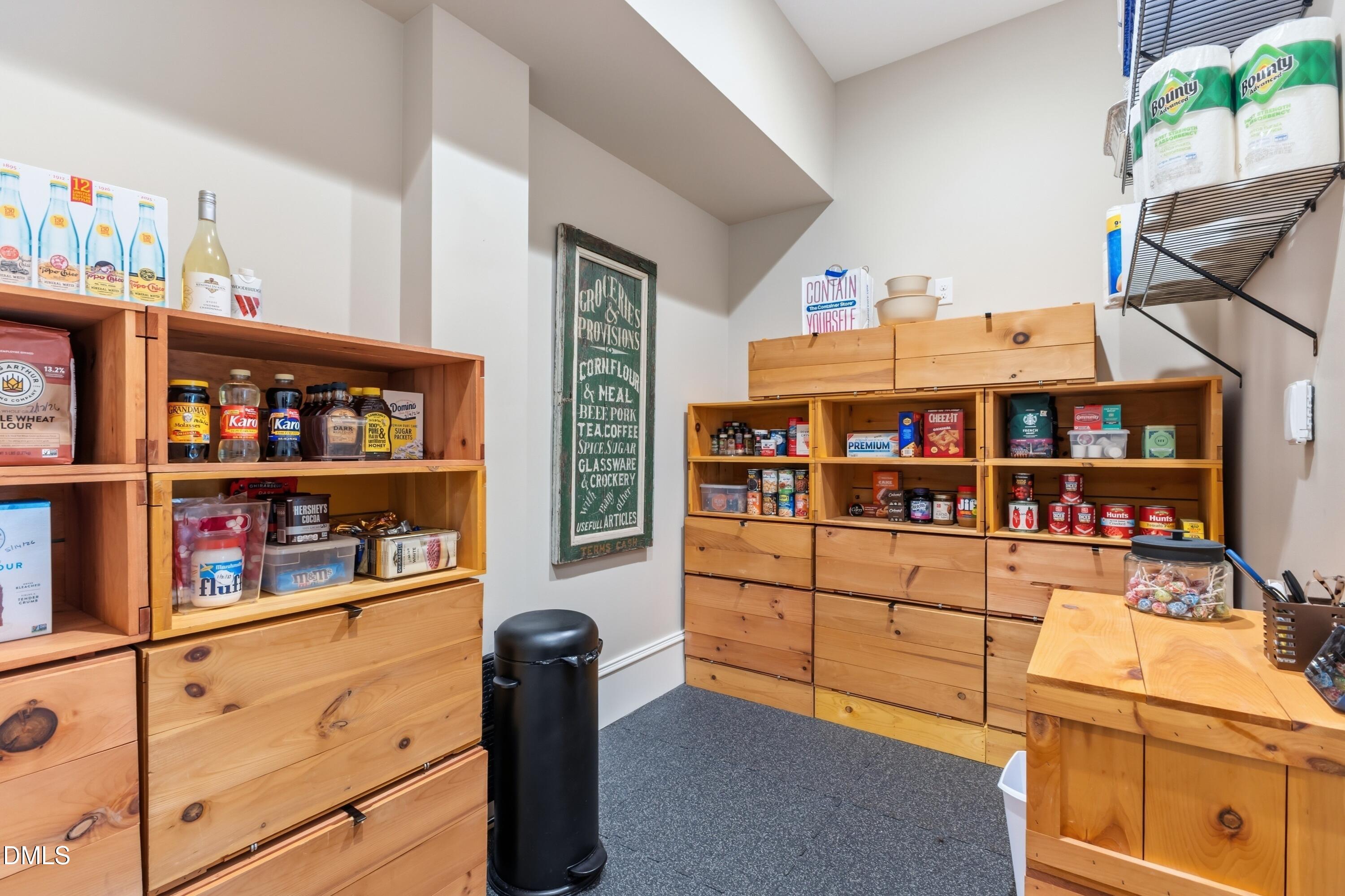 main property photo 79