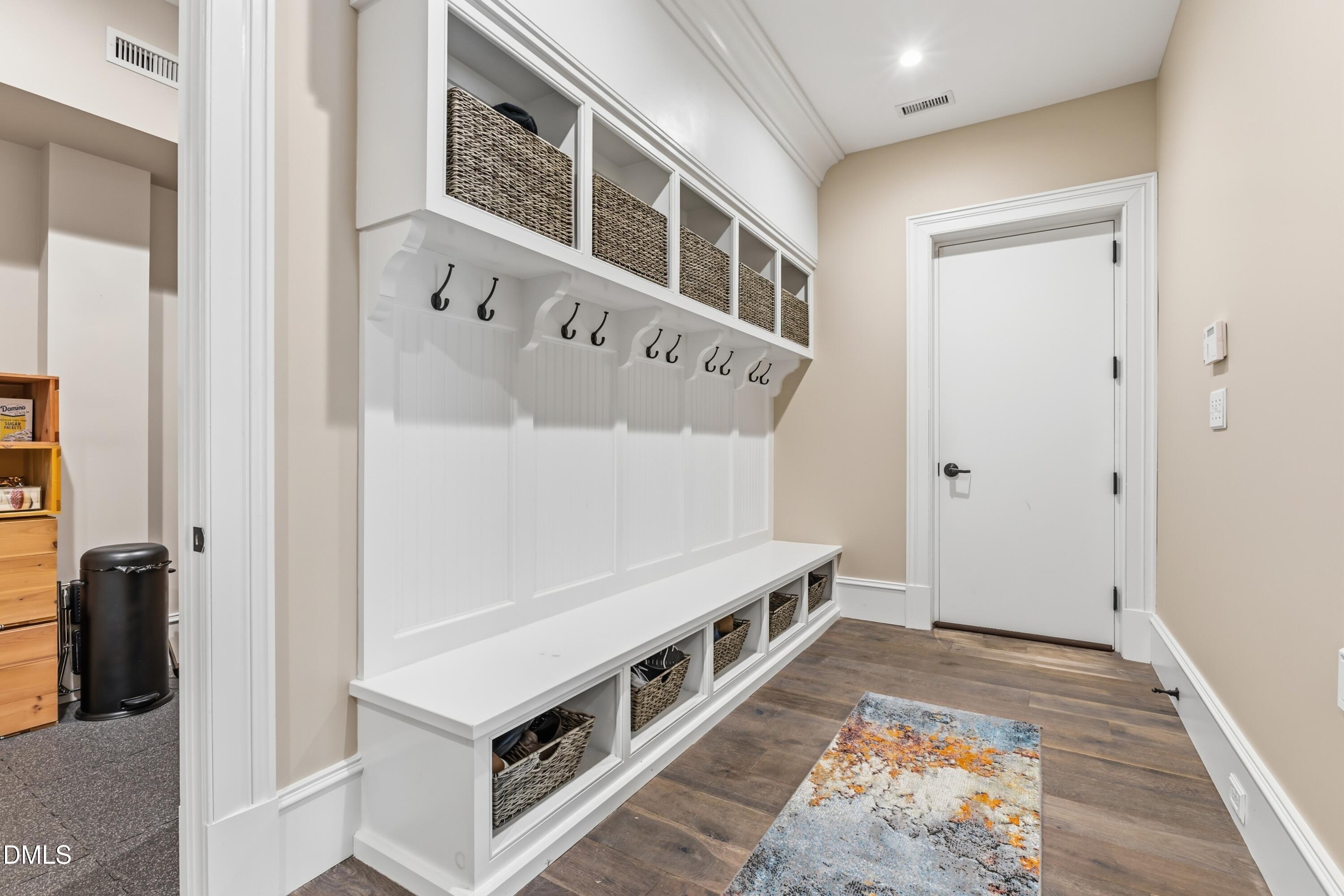 main property photo 80
