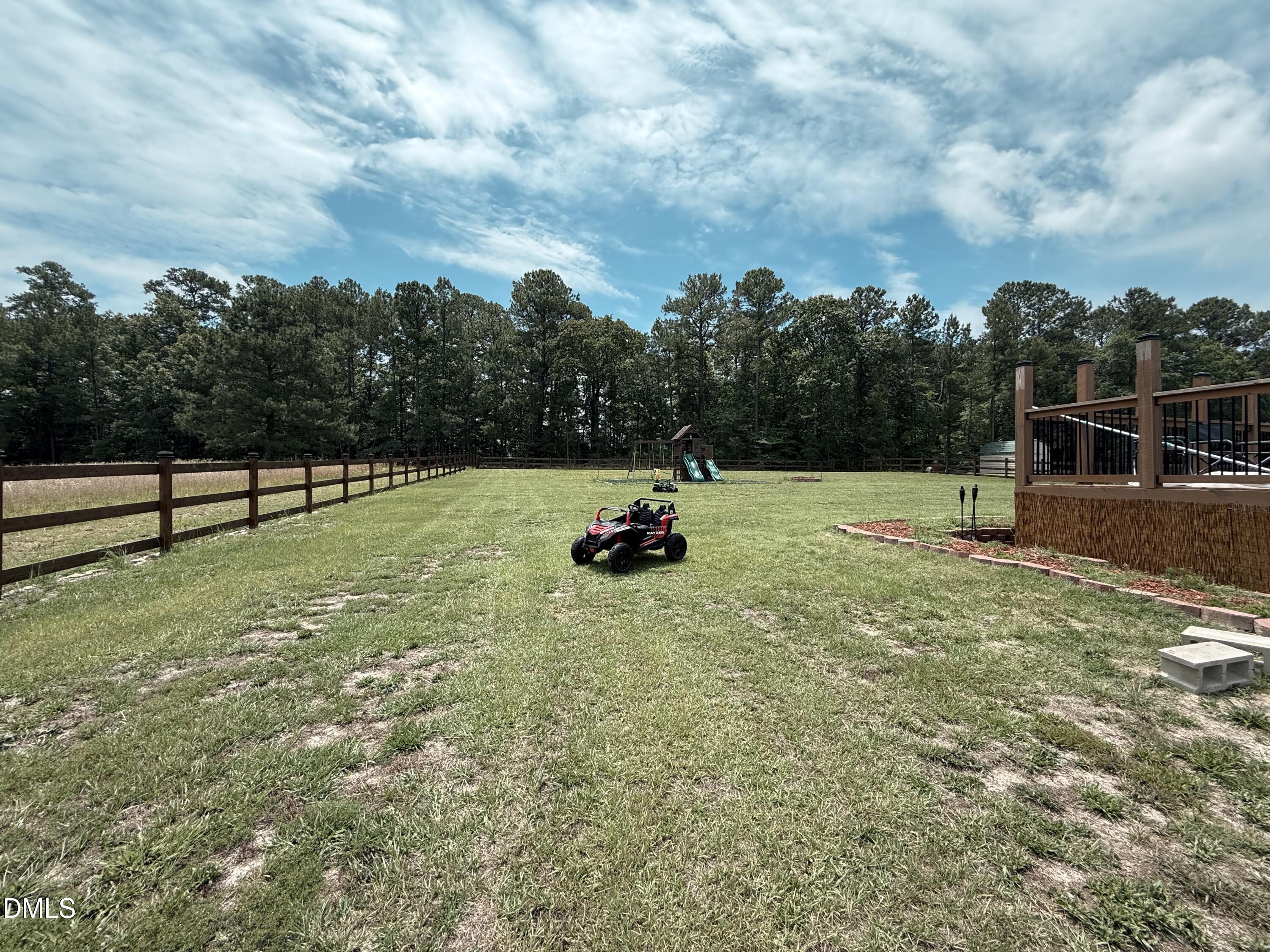 main property photo 11