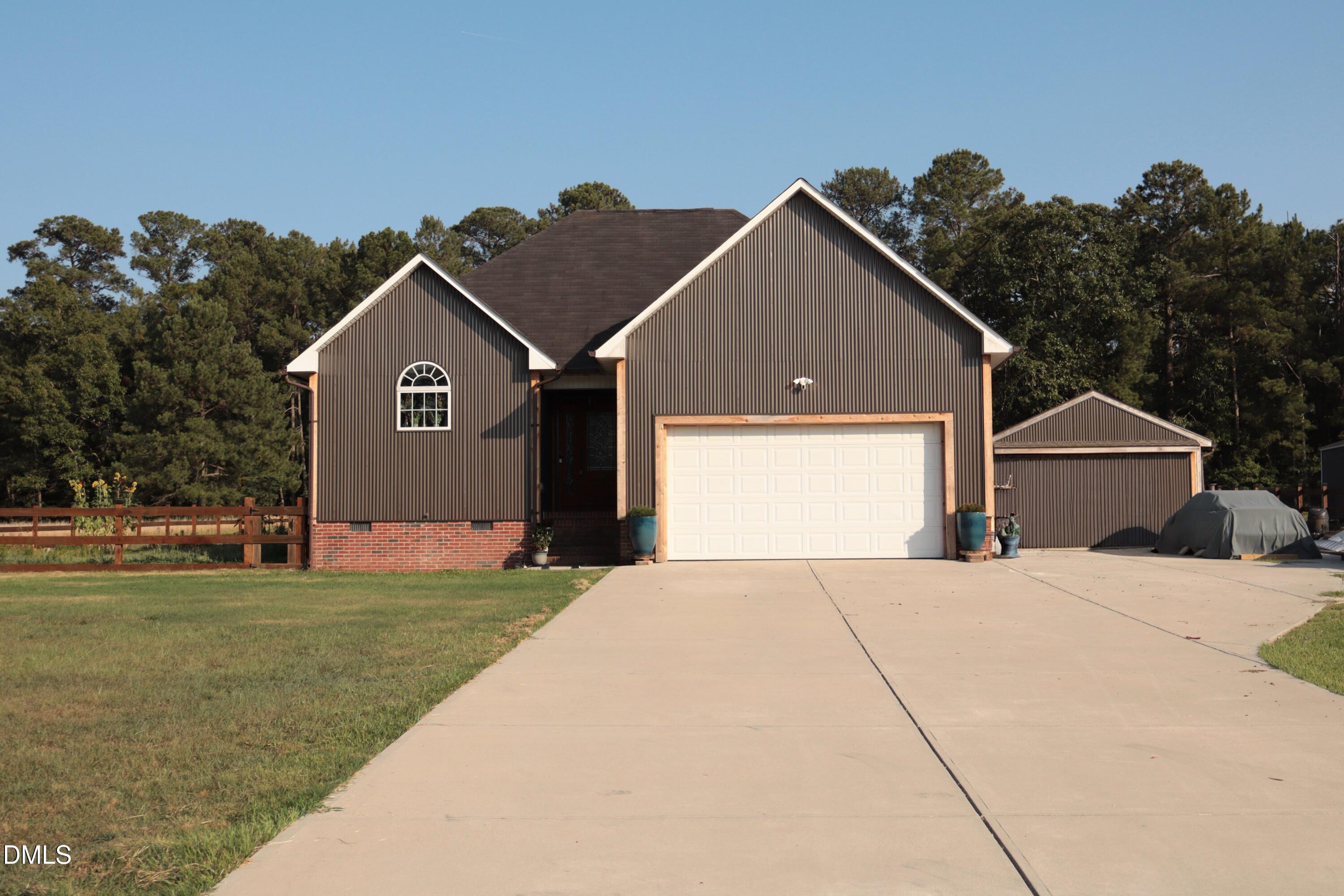 main property photo 74