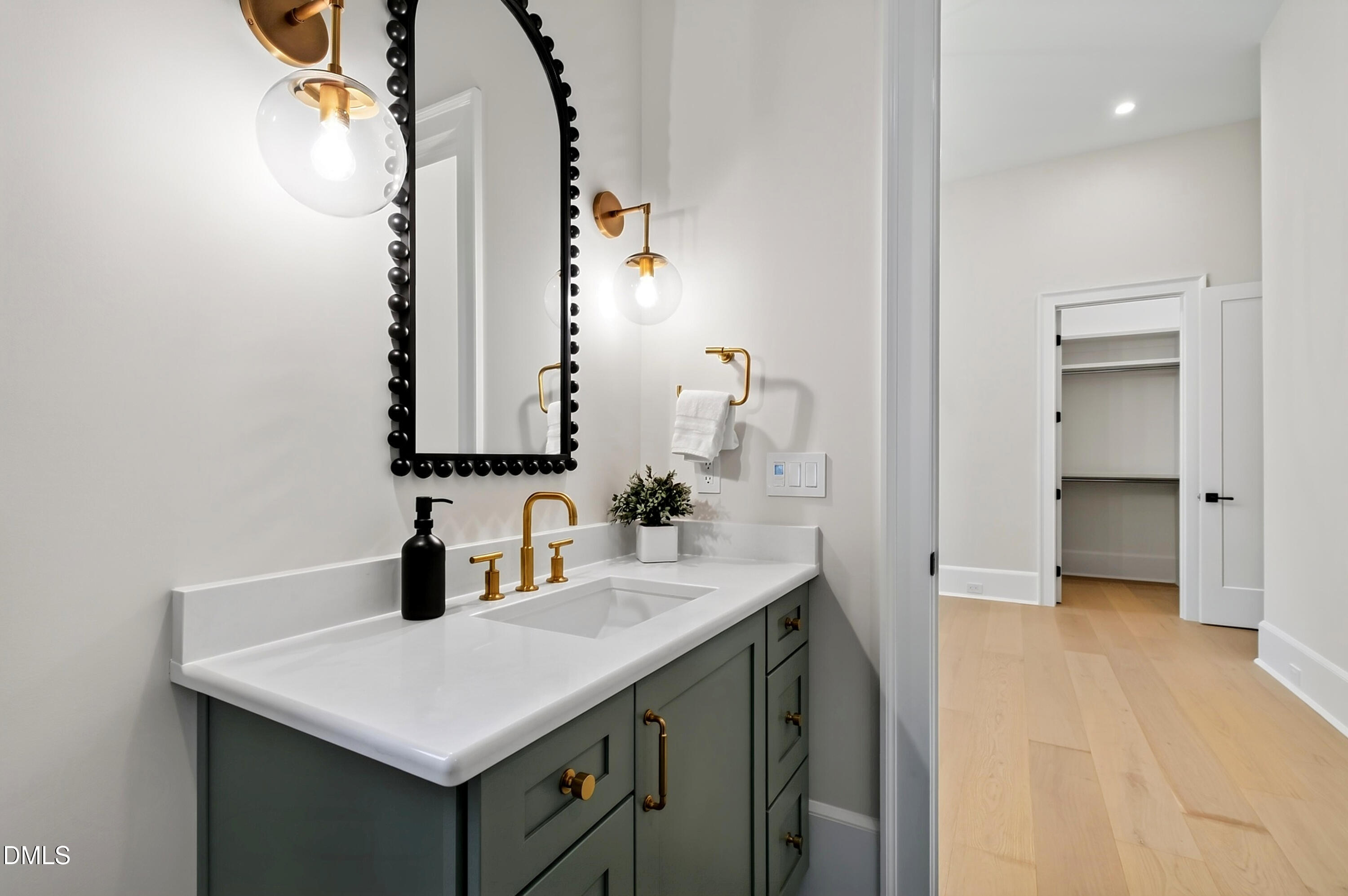 main property photo 65
