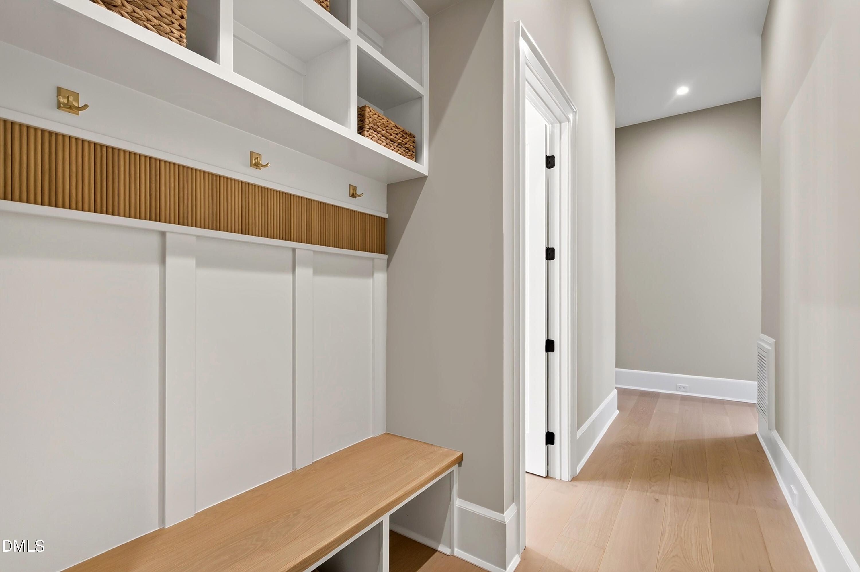 main property photo 70