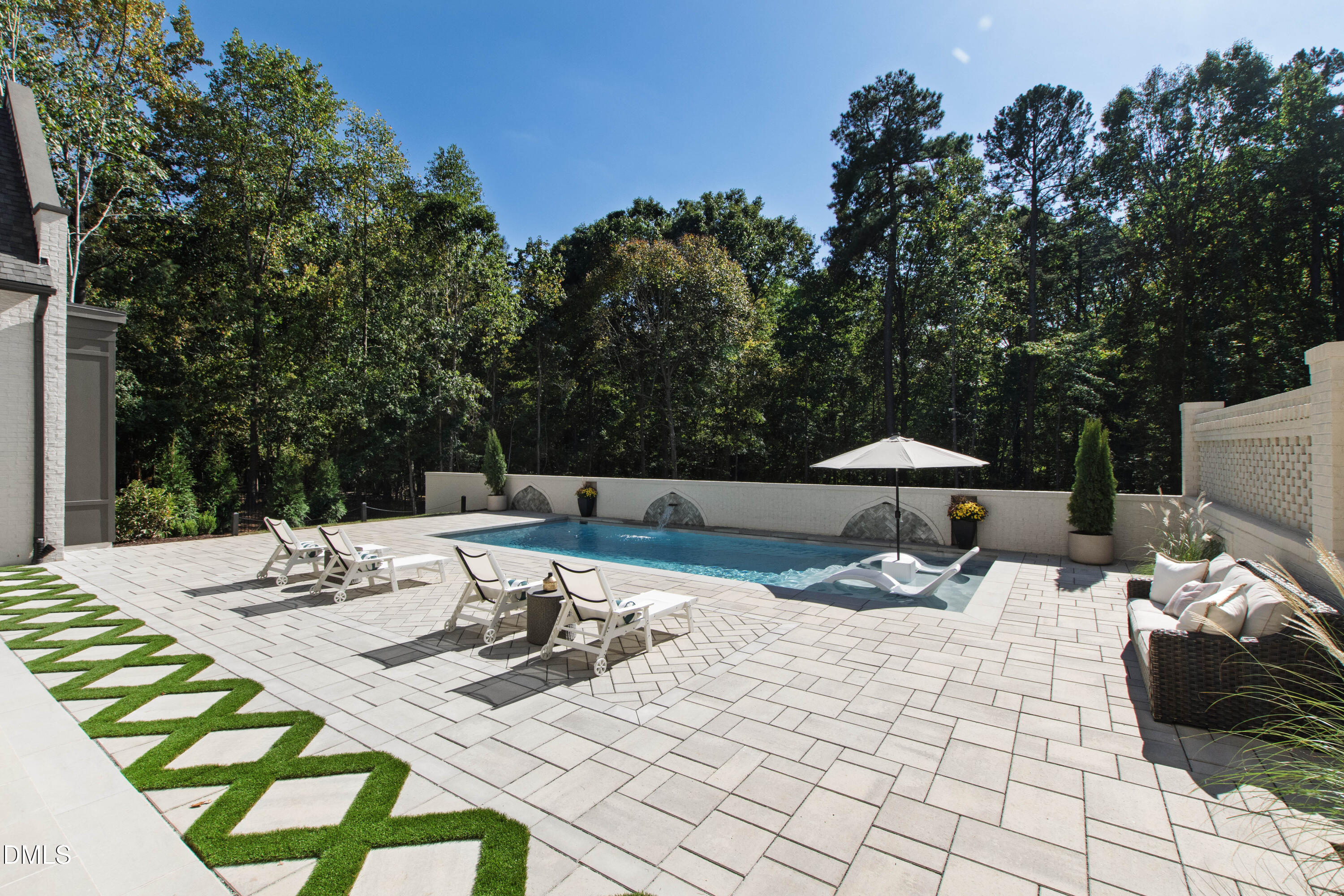 main property photo 83