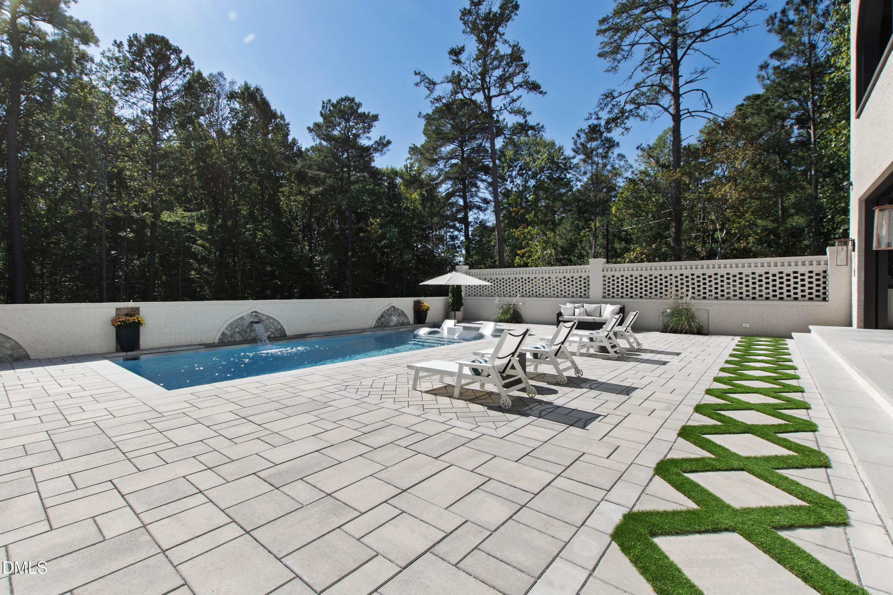 main property photo 85