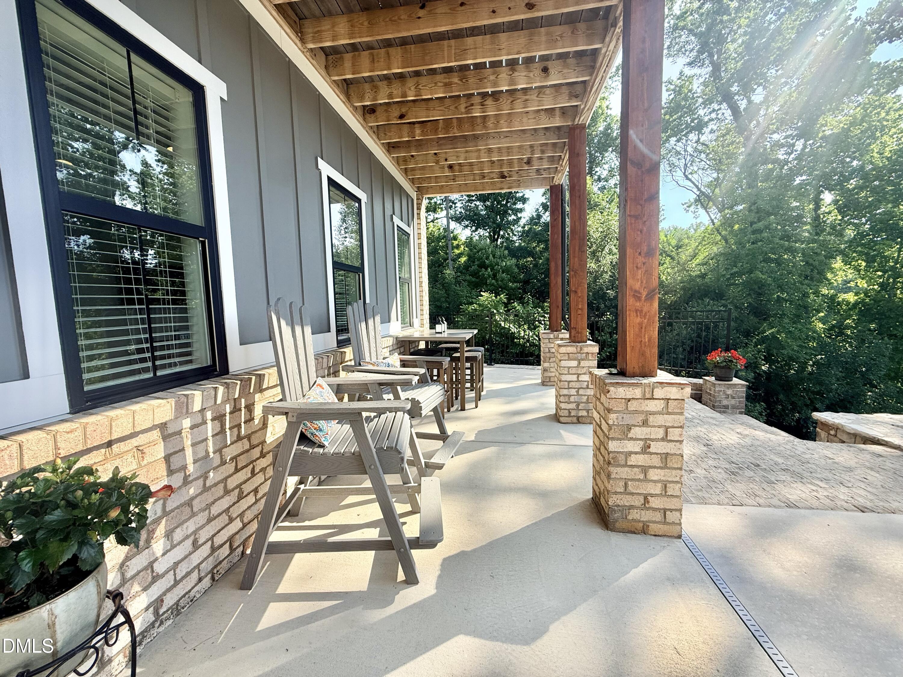 main property photo 48