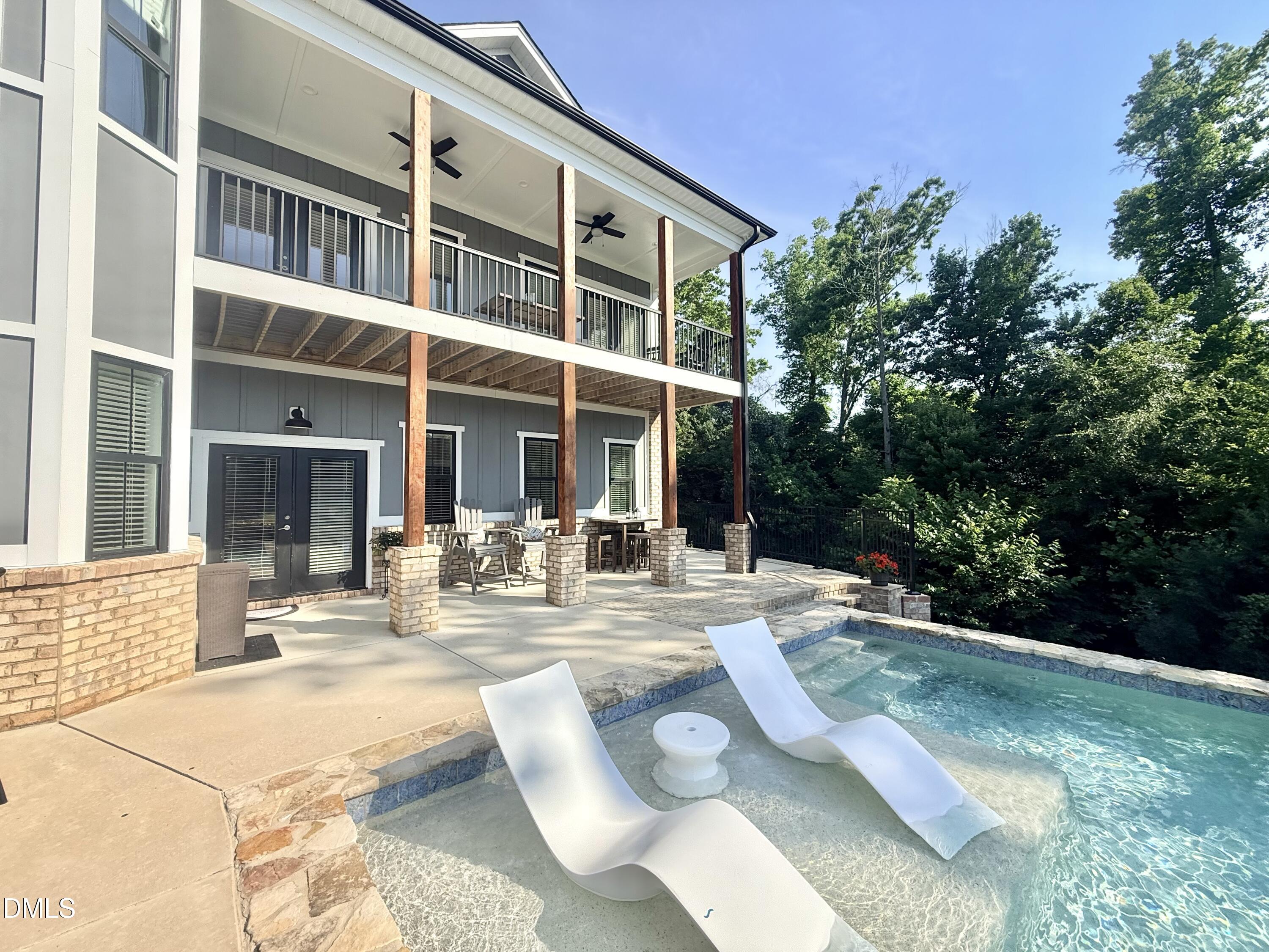 main property photo 60