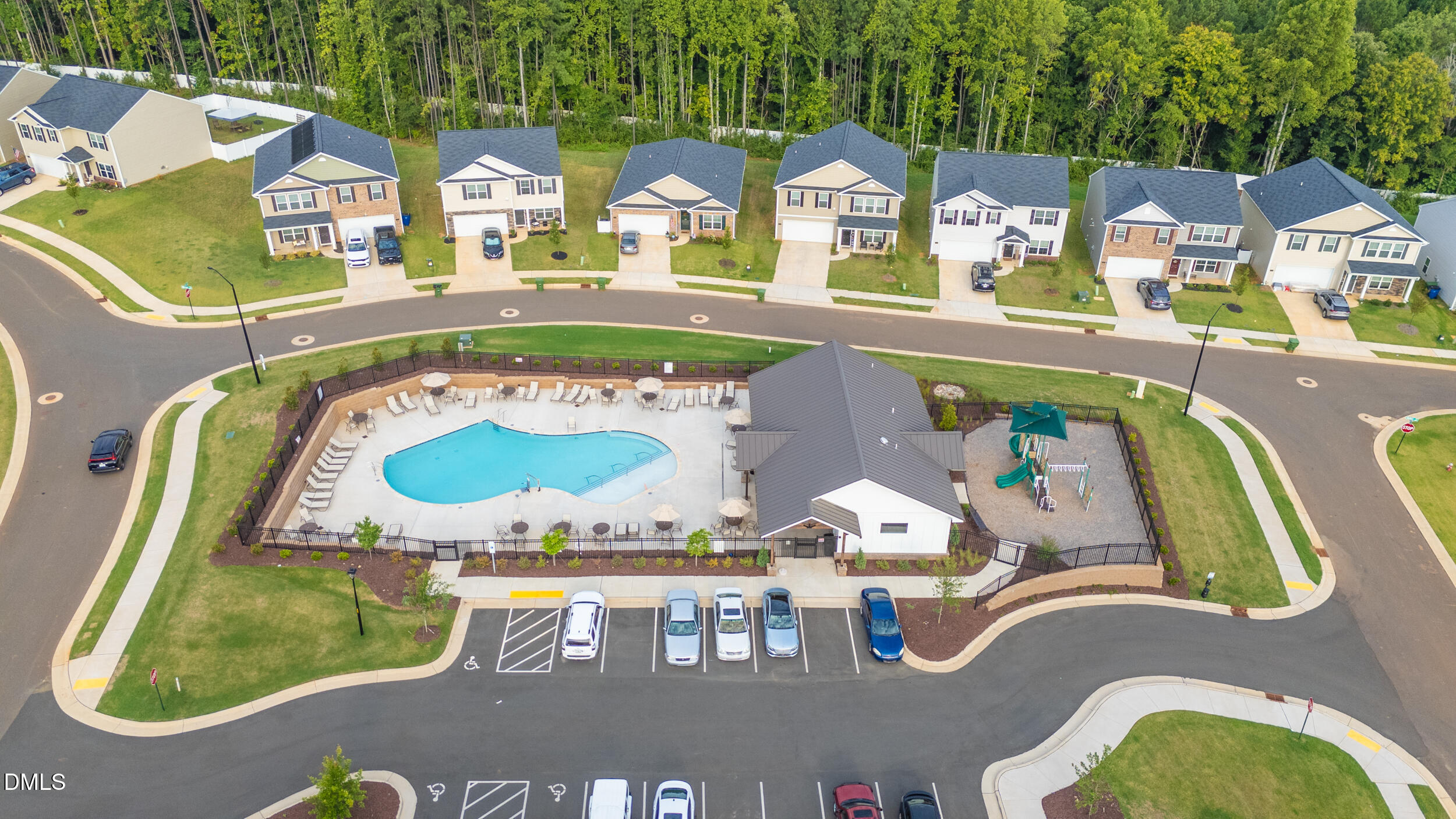 main property photo 46