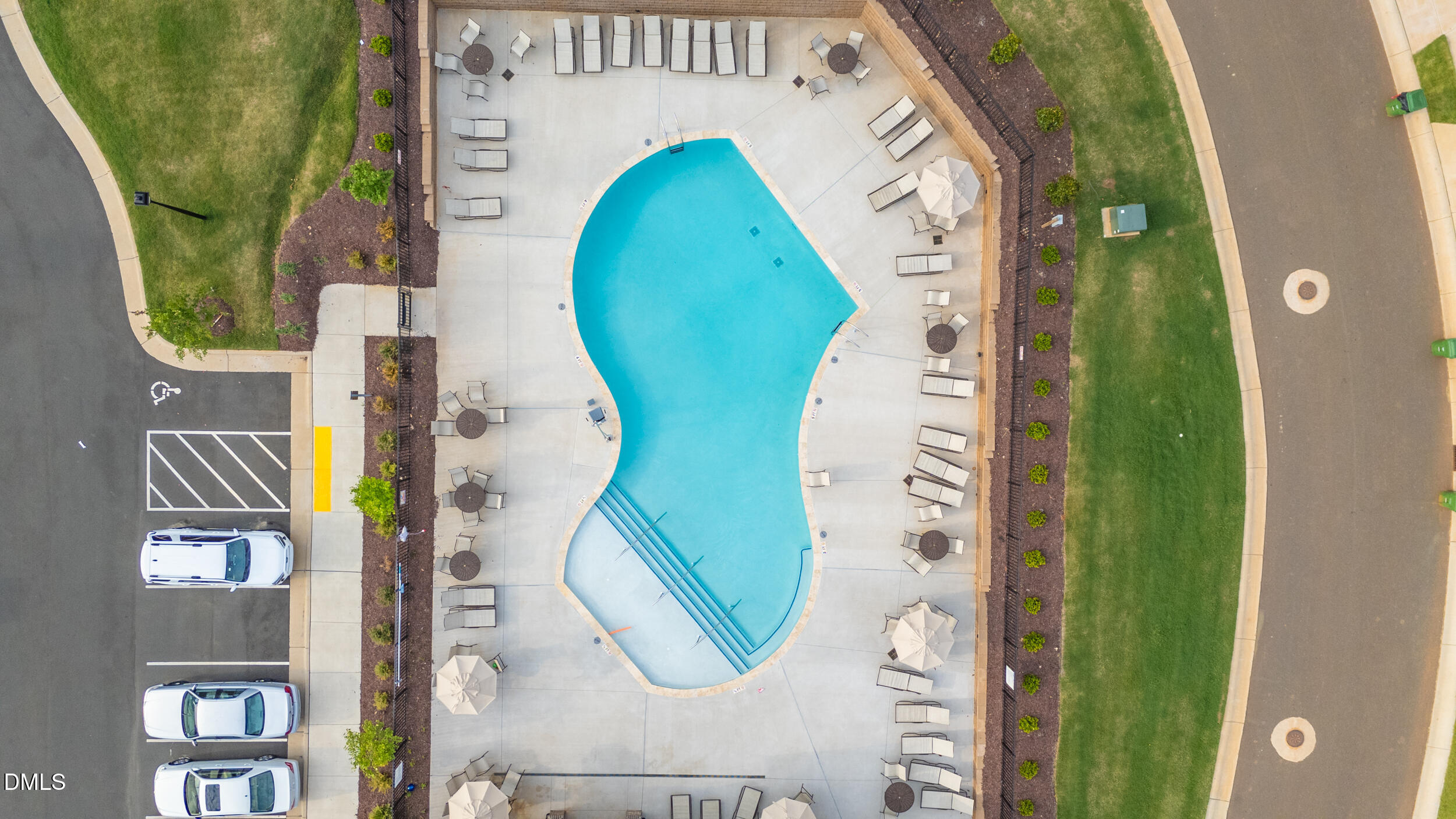 main property photo 49