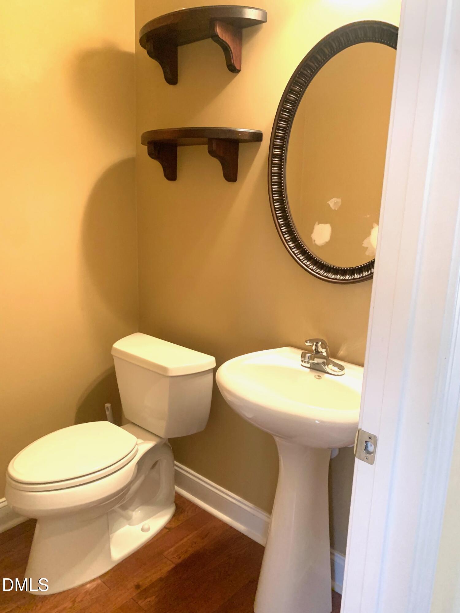 main property photo 15
