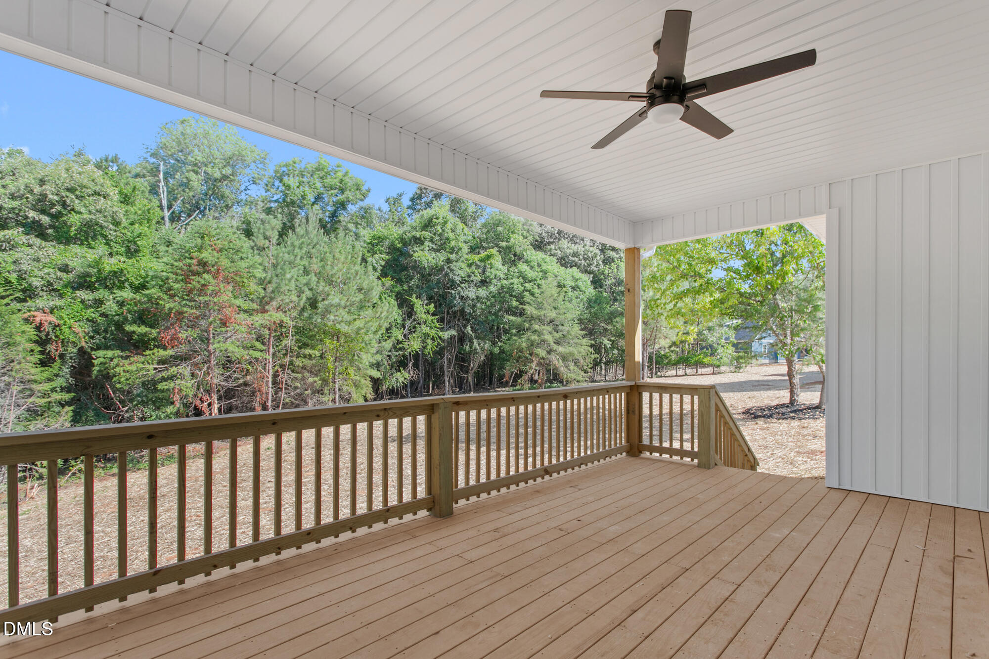 main property photo 43