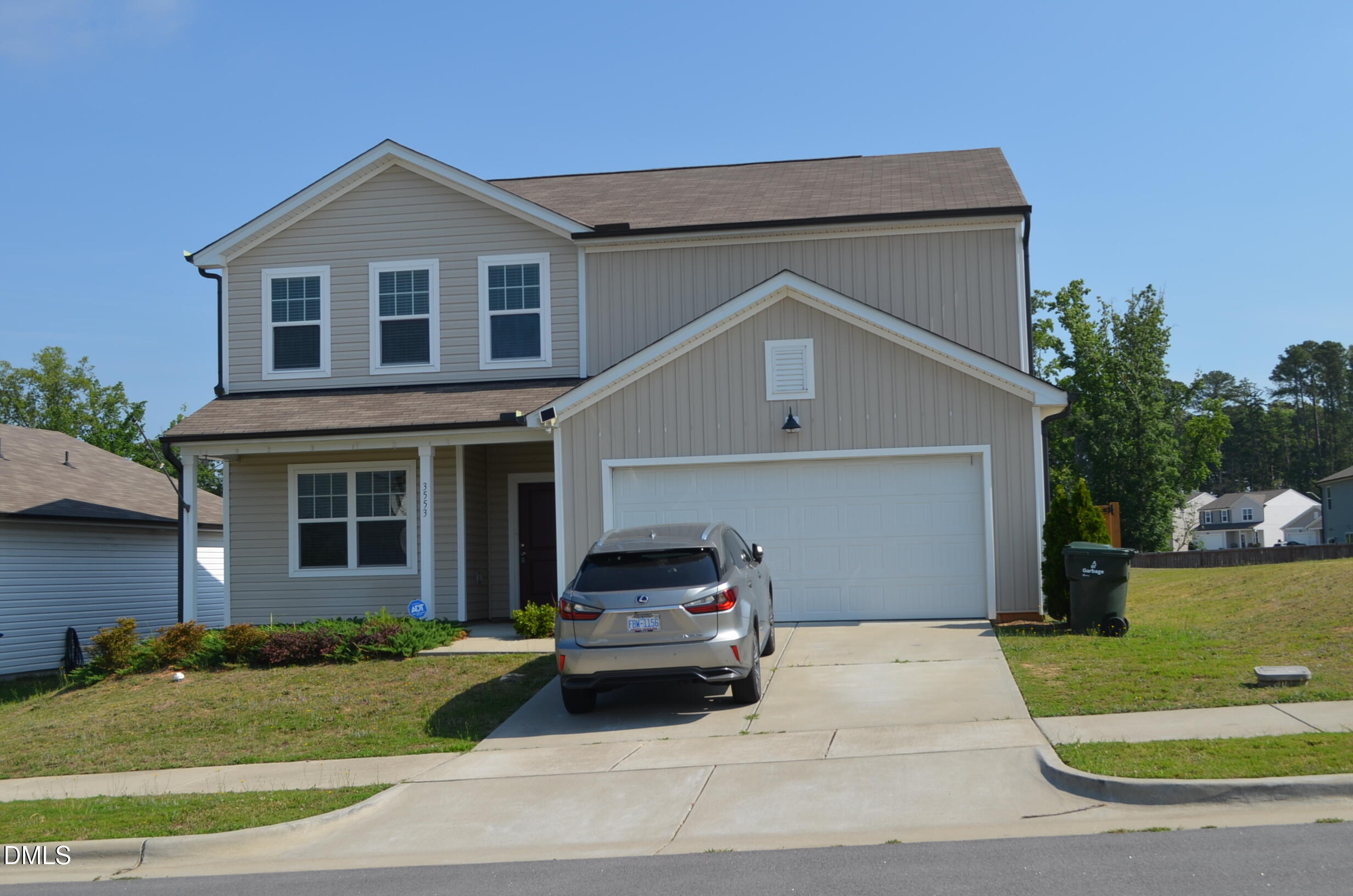 main property photo 1
