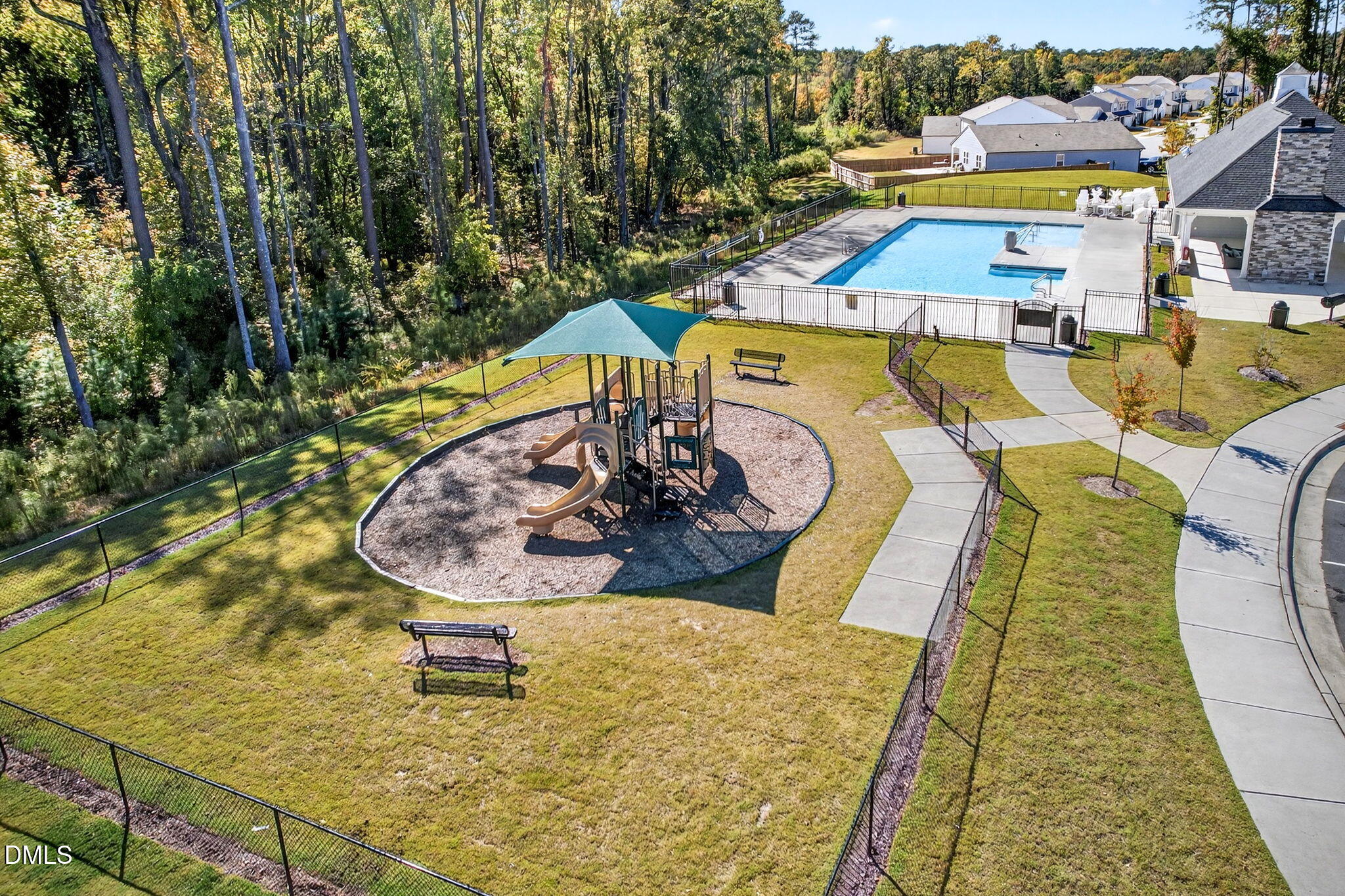 main property photo 48