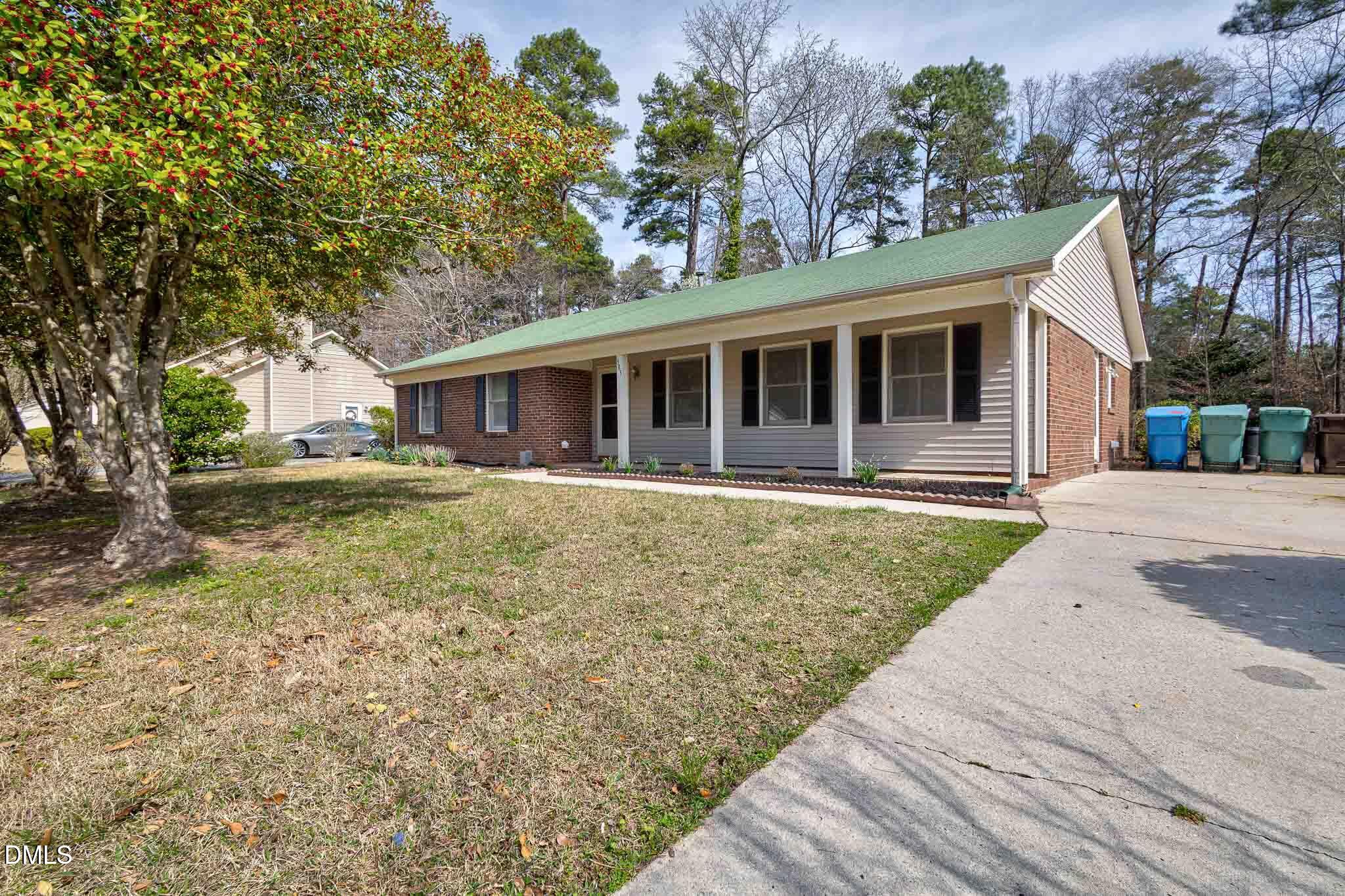 main property photo 1